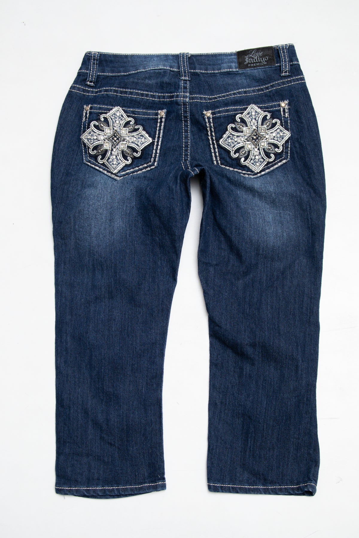 #081 Love Indigo Premium Capris Blue | c. 209 | Size 8