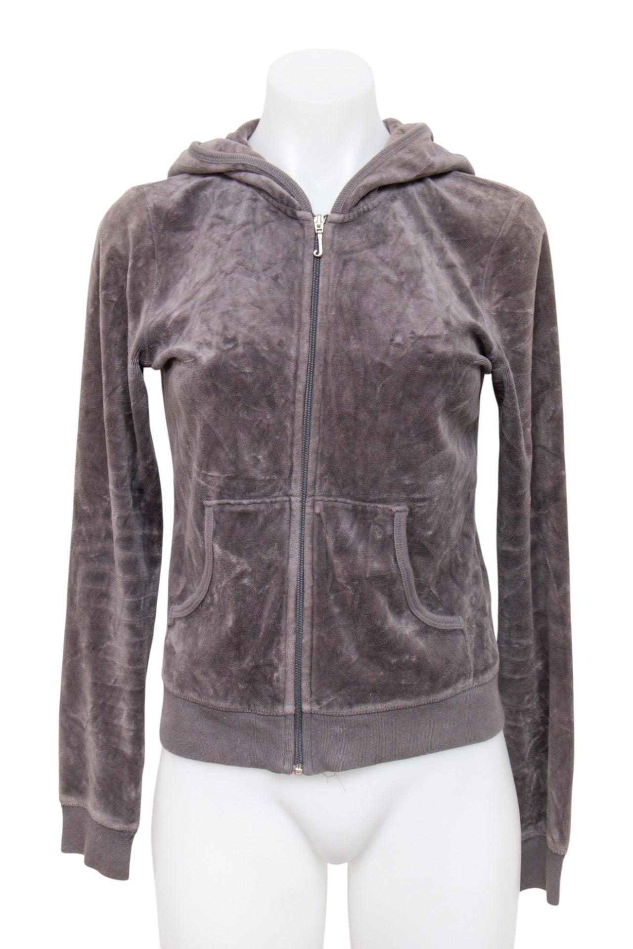 #111 Juicy Coutoure Halter Top Gray | c. 195 | Size 8