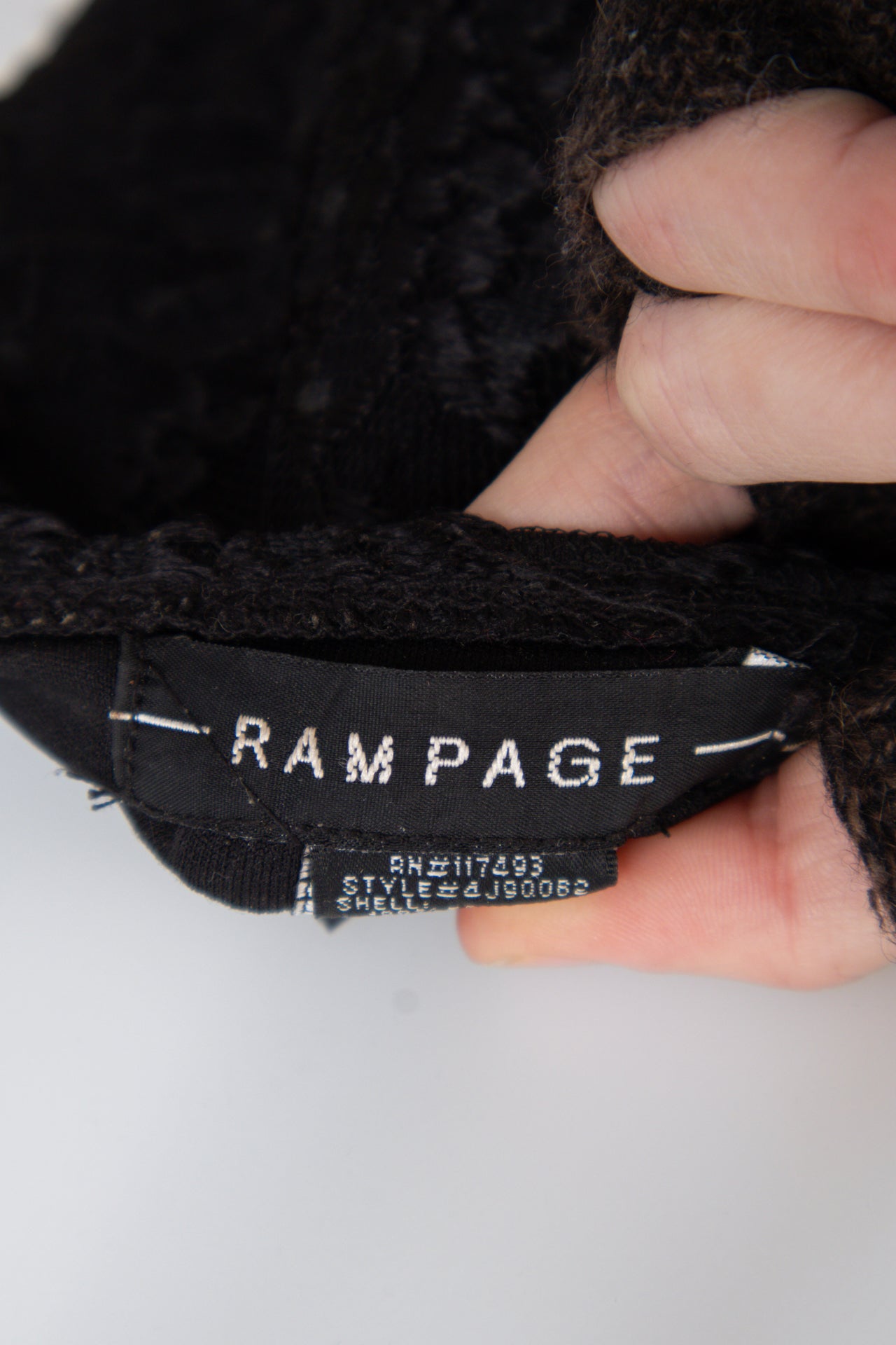 #043 Rampage Cami Top Black | c. 202 | Size 8