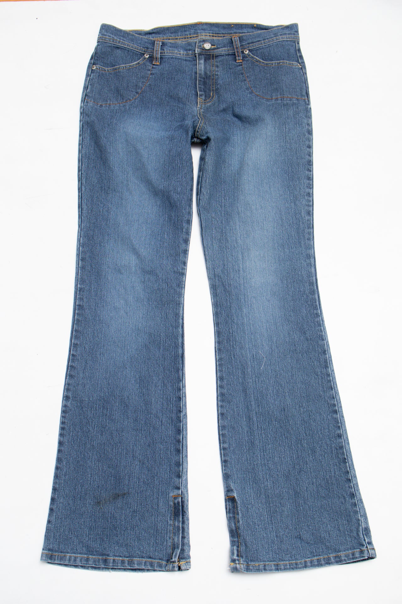 #030 Bongo Jeans Blue | c. 206 | Size 10/12