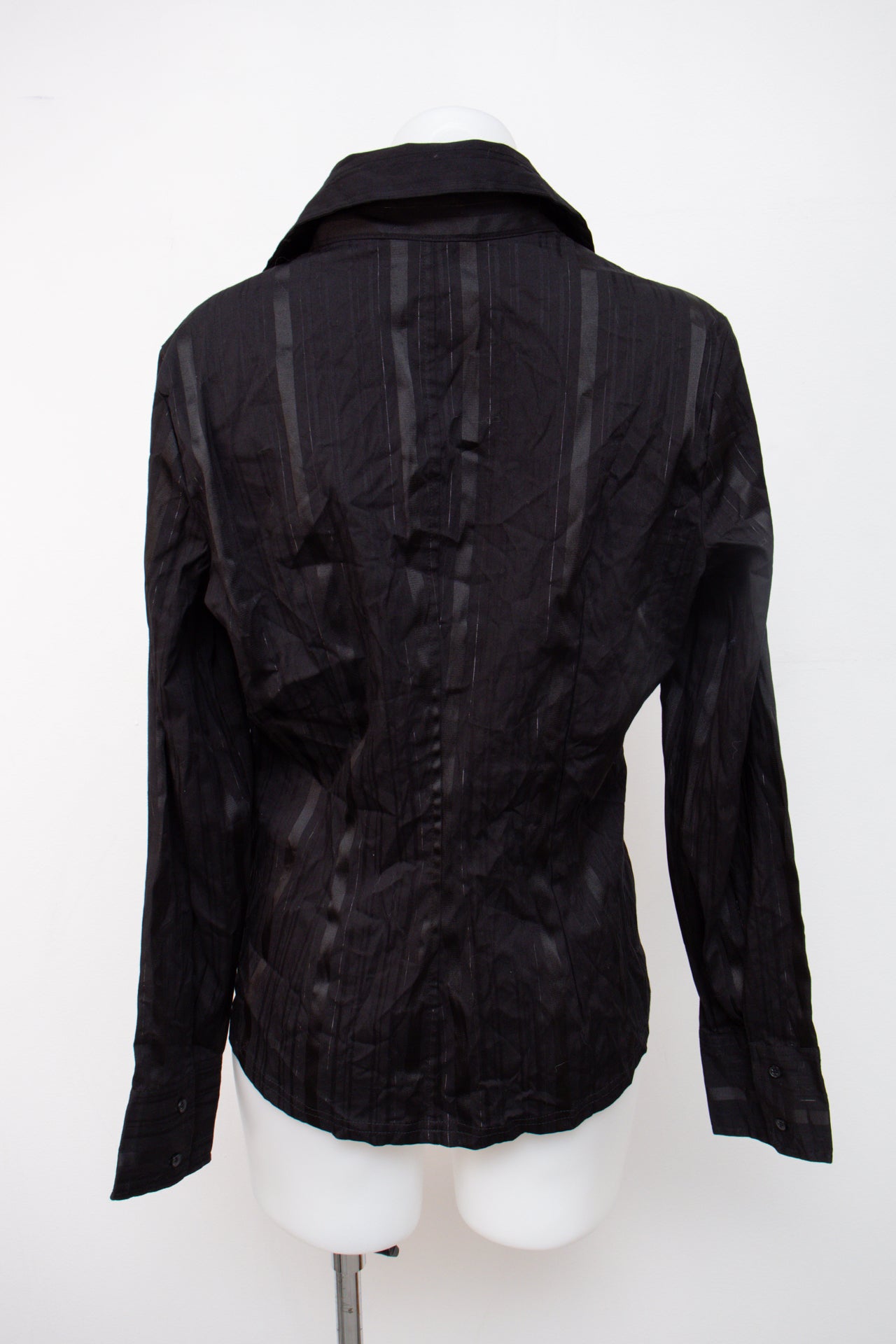 #067 New York & Company Stretch T-shirt Black | c. | Size 8