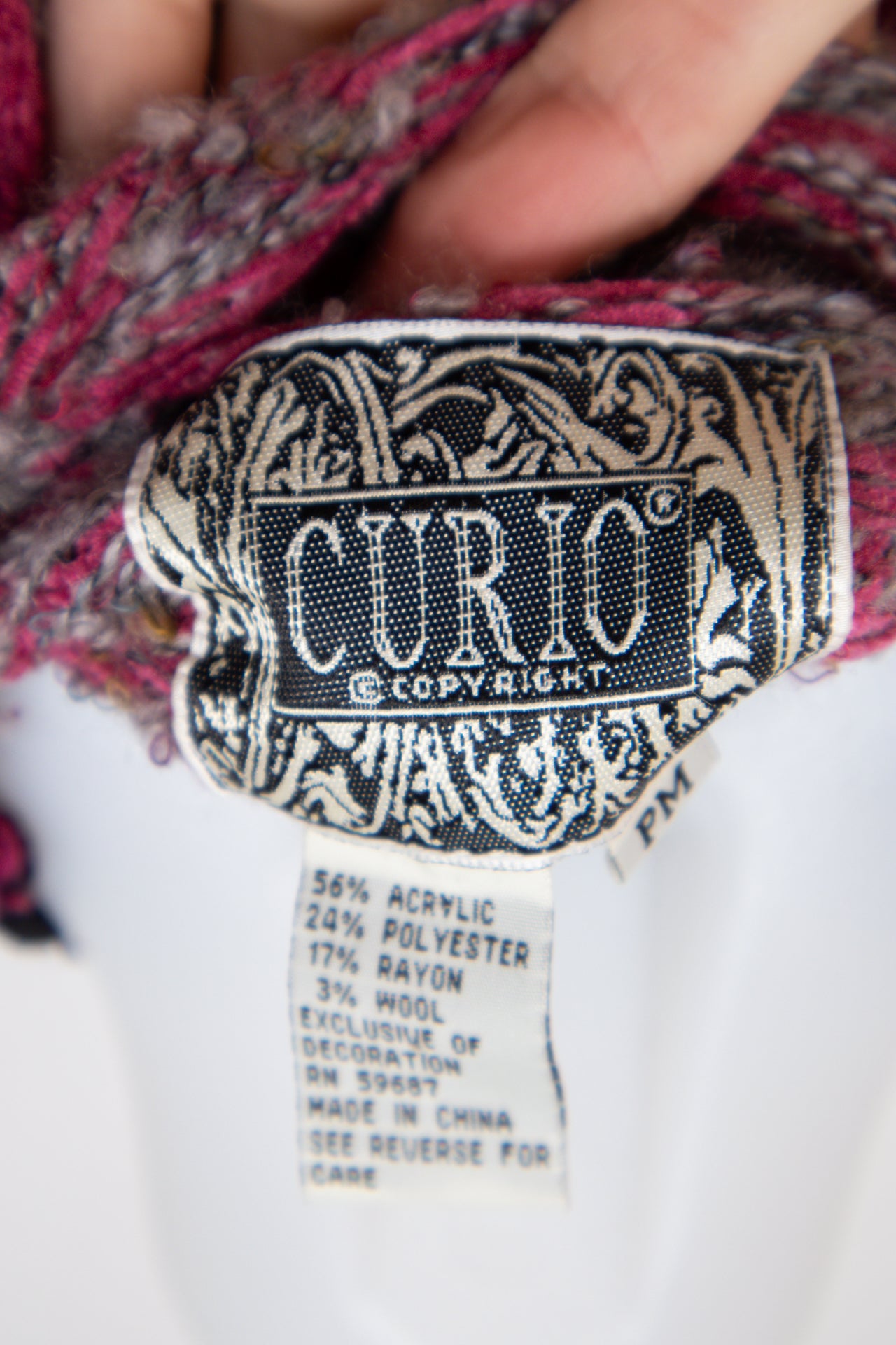 #127 Curio T-shirt Red | c. | Size 8