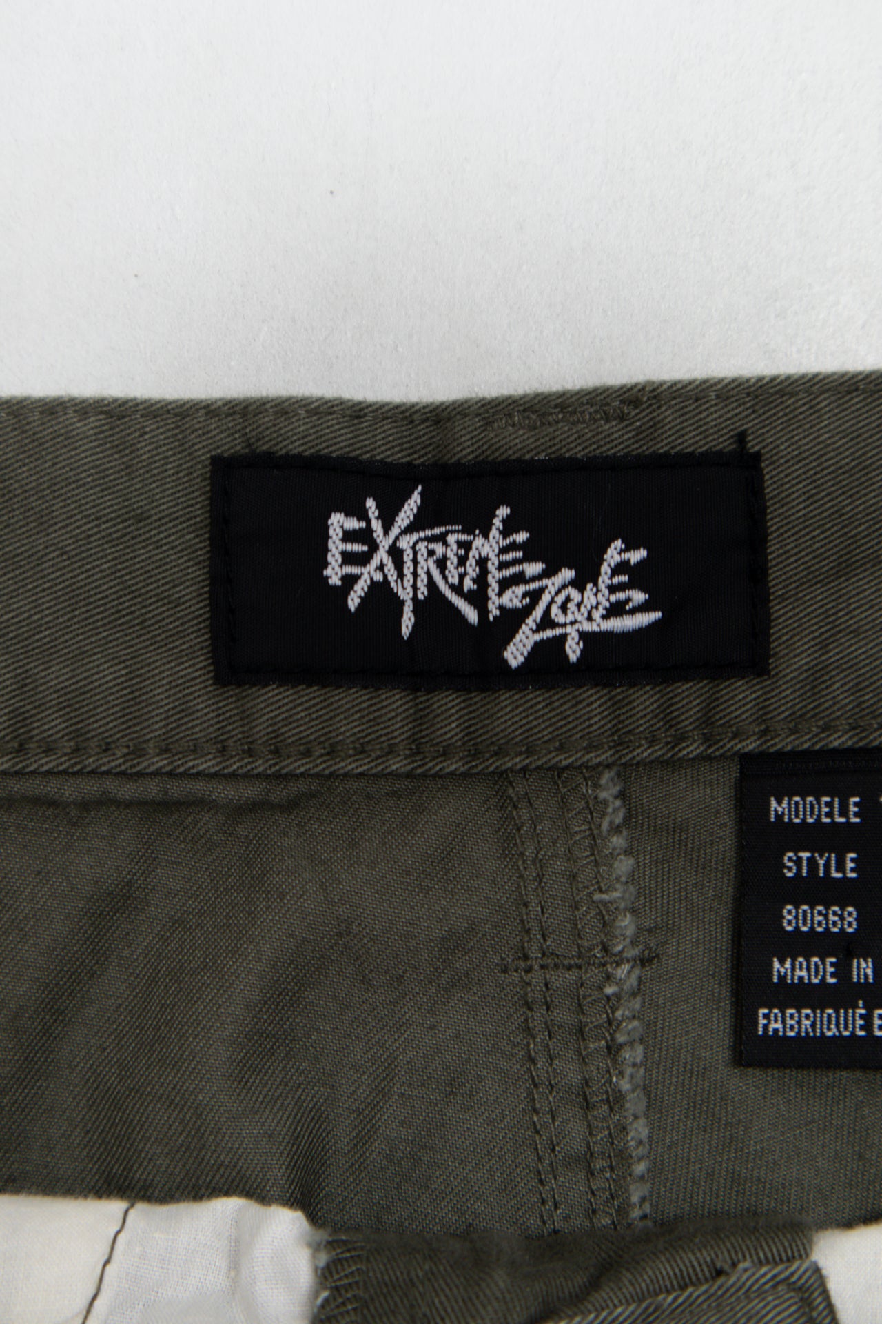 #124 Extreme Zone Shorts Green | c. 184 | Size 12/14