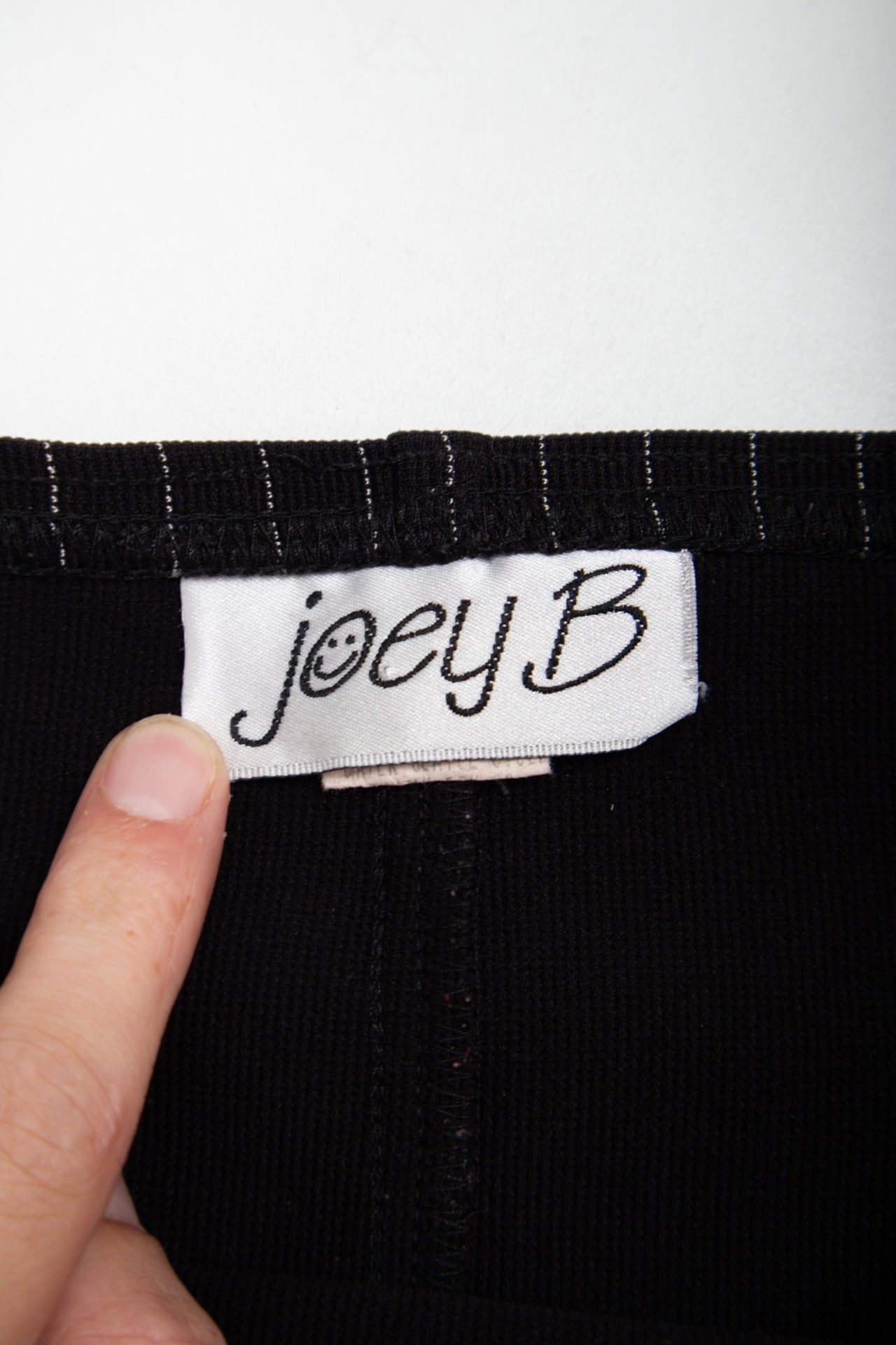 #119 Joeyb Mini Skirt Black | c. 178 | Size 8