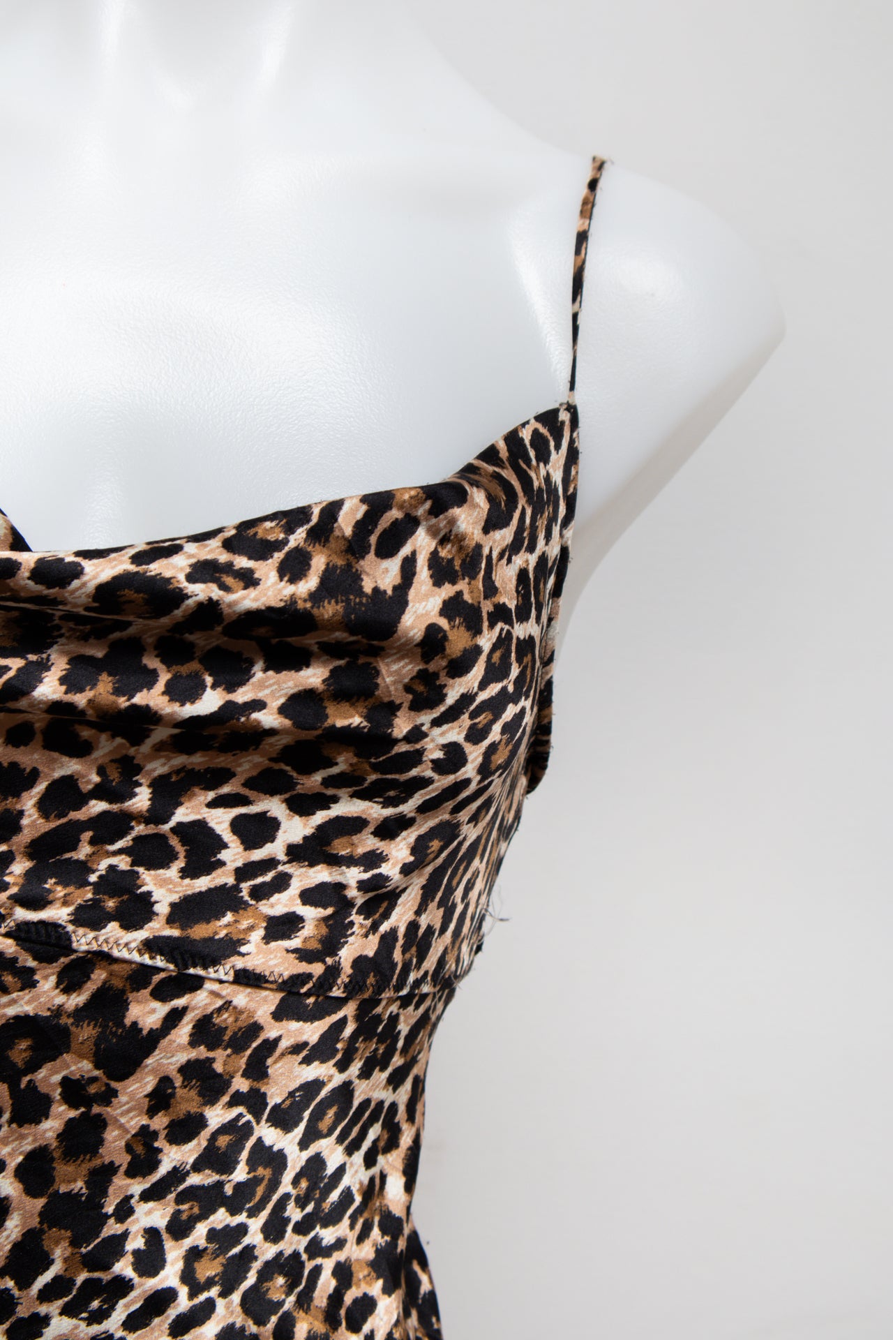 #150 Victoria's Secret Cami Top Brown | c. 191 | Size 8