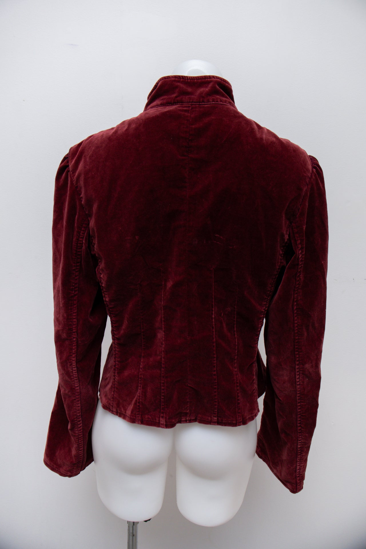 #102 Express Jacket Red | c. 192 | Size 8
