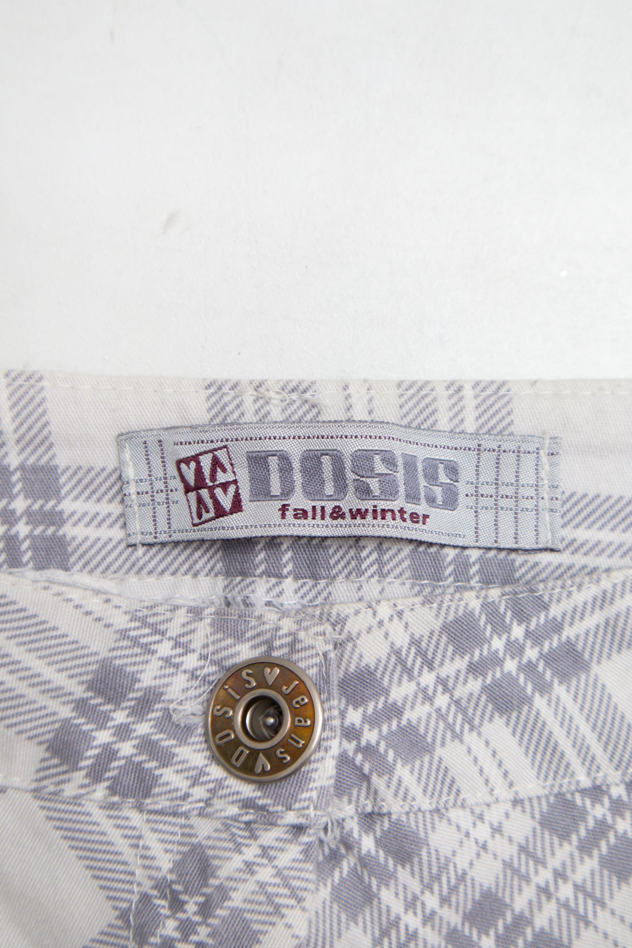 #117 Dosis Shorts White | c. 183 | Size 6