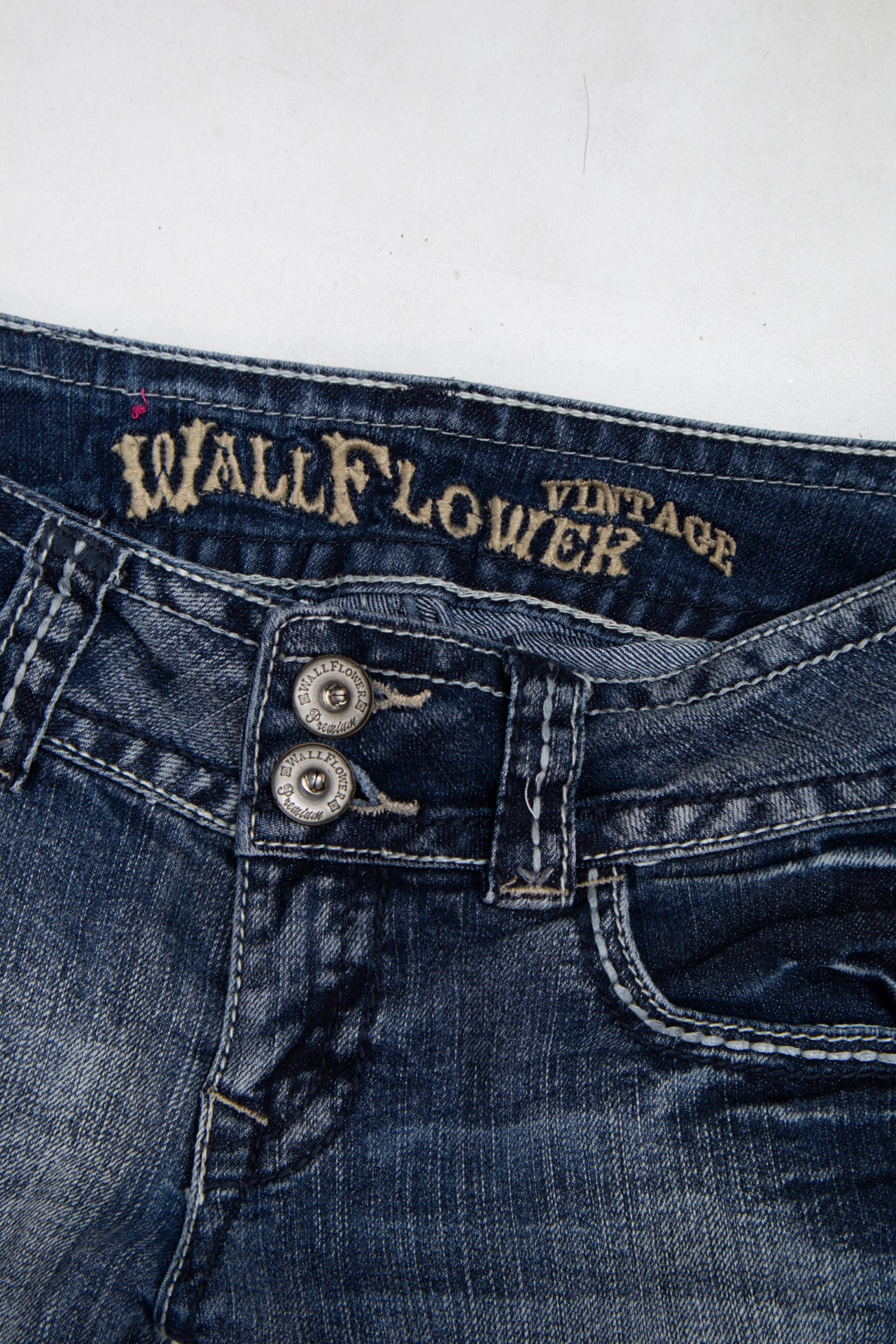 #159 Wallflower Jeans Blue | c. 199 | Size 8