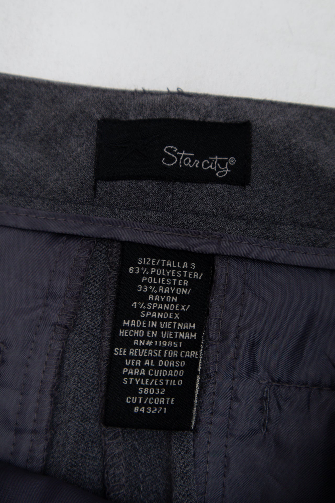 #136 Starcity Pants Gray | c. 199 | Size 8