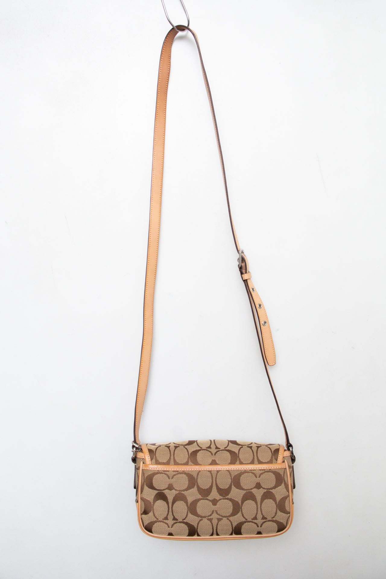 #198 Coach Shoulder Bag Brown | c. 202 | Size