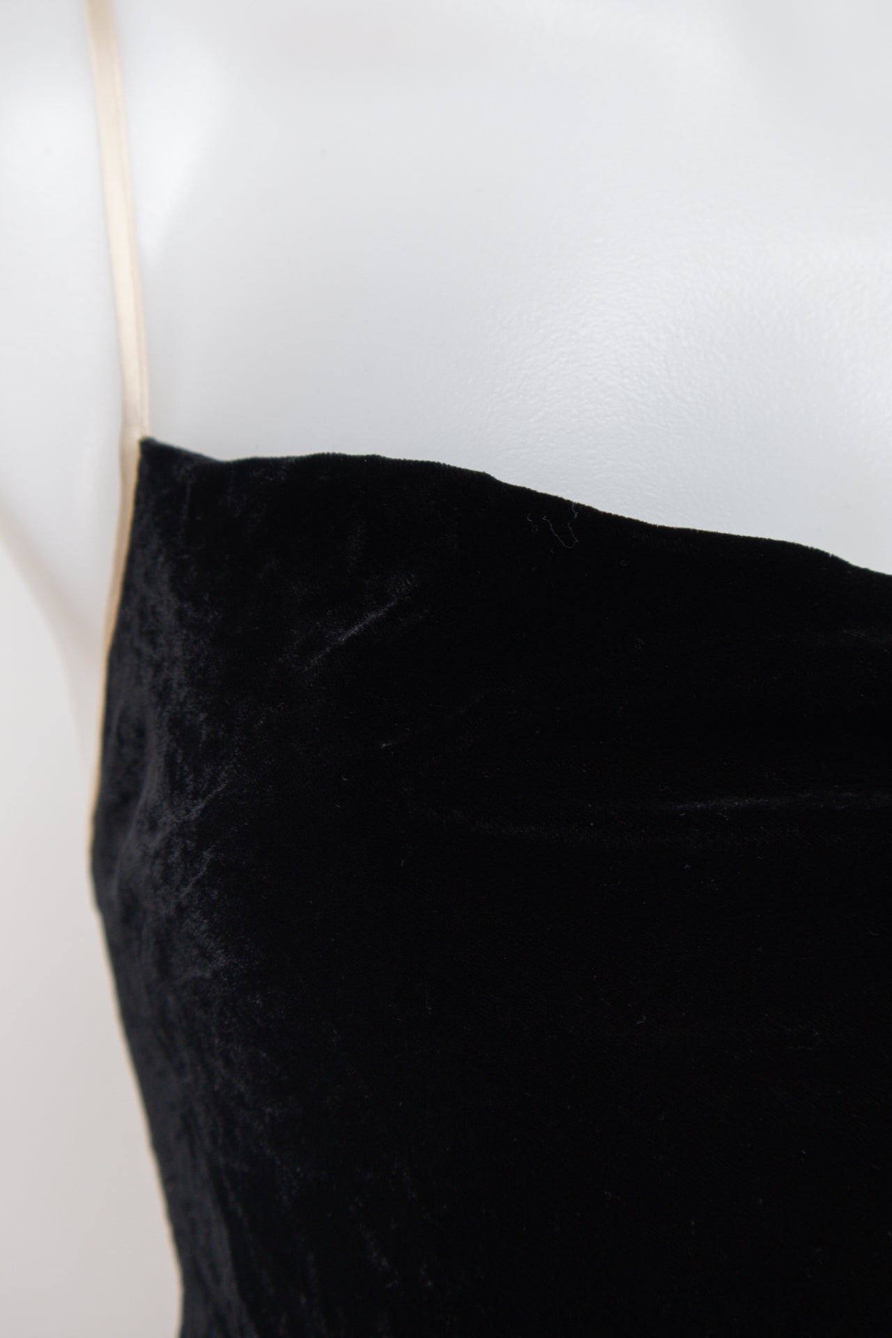 #17 Victoria's Secret Cami Top Black | c. 195 | Size 10