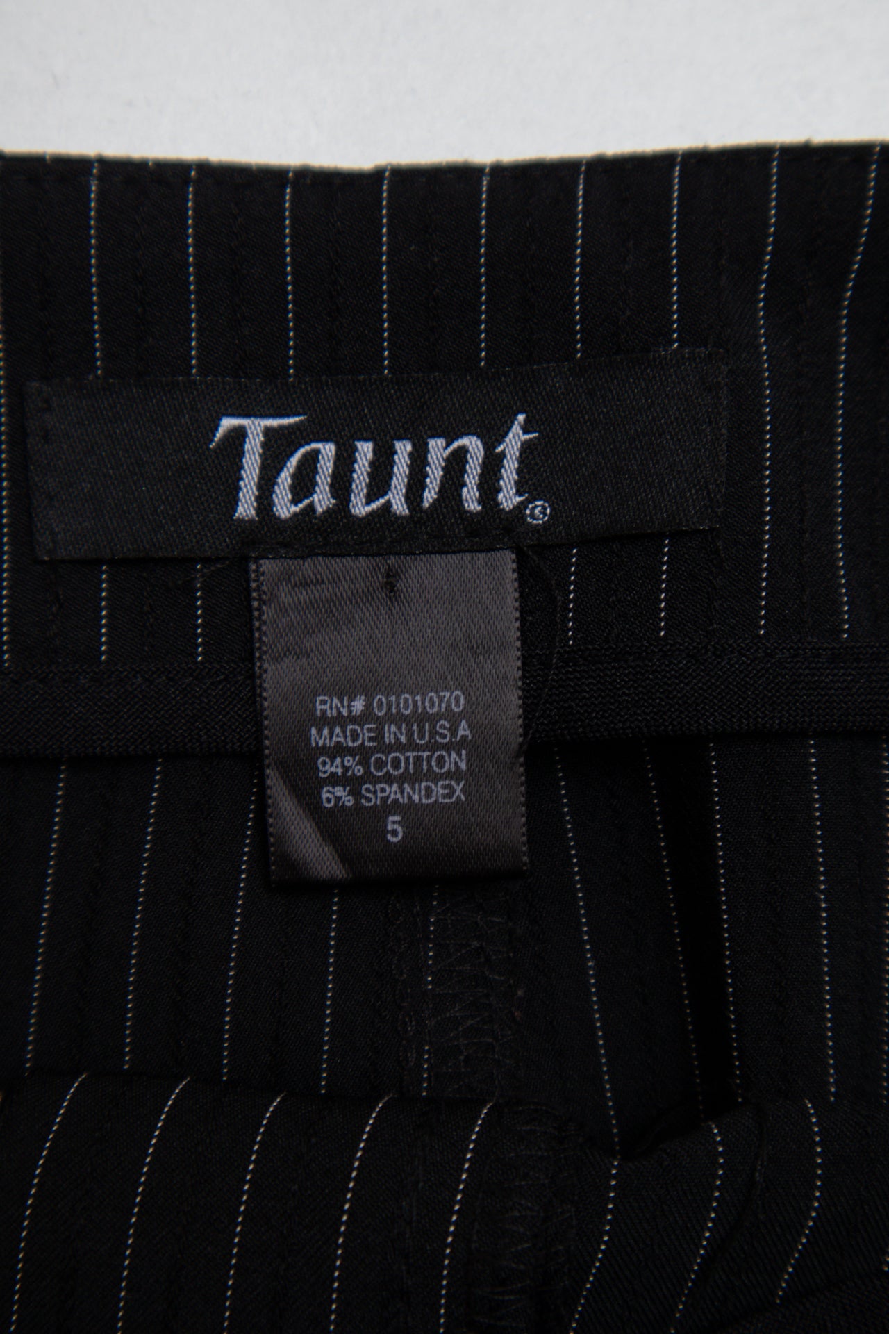 #193 Taunt Skirt Black | c. 197 | Size 8