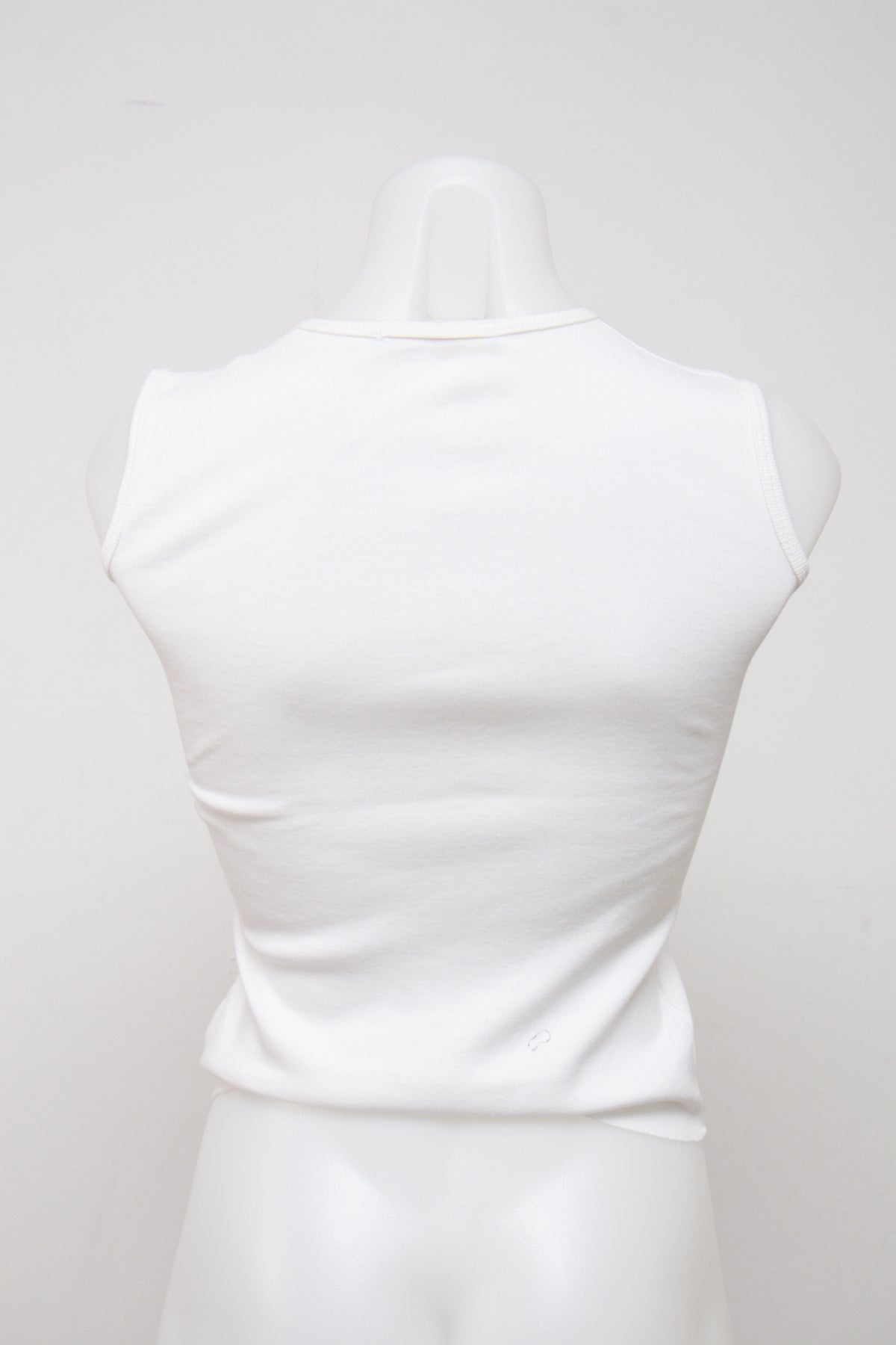 #070 Extyn T-shirt White | c. | Size 6/8