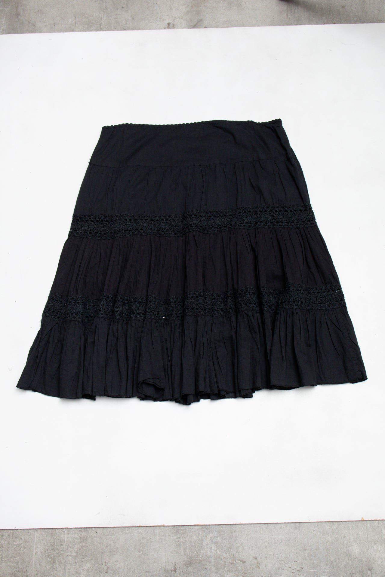 #114 D.e.r.a.n.g.e.d Skirt Black | c. 193 | Size 10