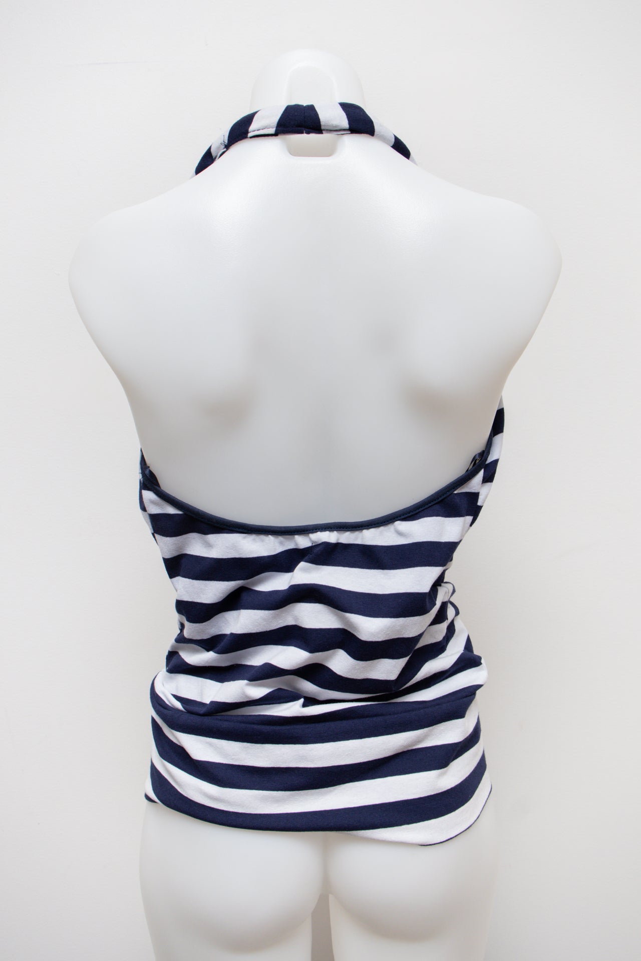 #102 Halter Top Navy | c. 185 | Size 8