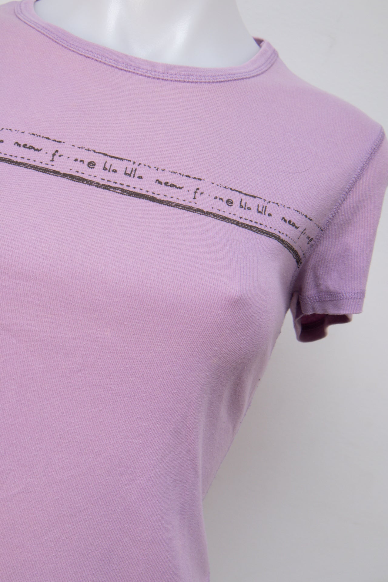 #082 Cache T-shirt Purple | c. 199 | Size 8