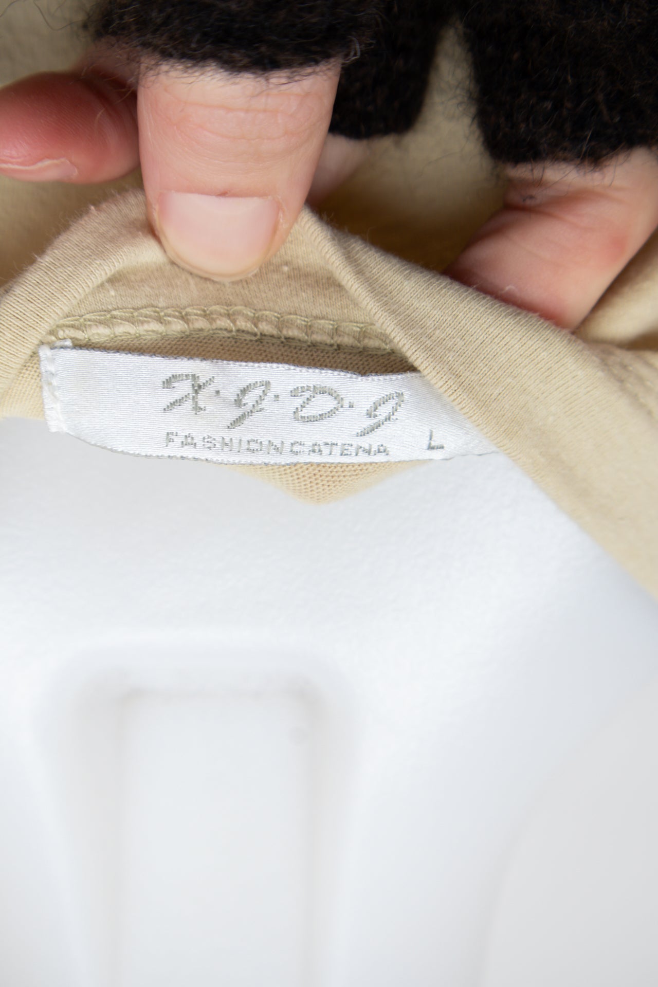 #62 Fashion Catena T-shirt Beige | c. 198 | Size 10