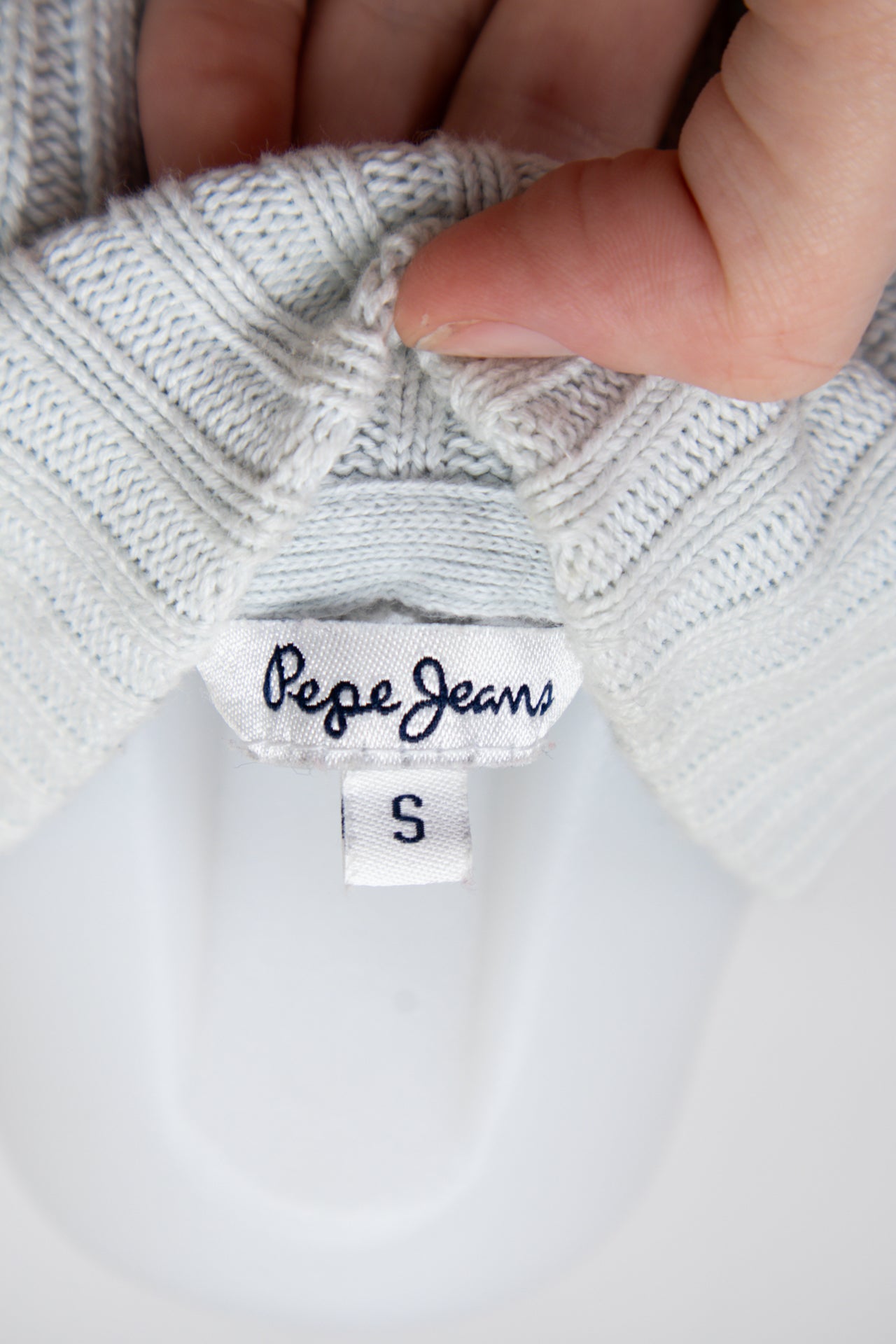 #119 Pepe Jeans T-shirt White | c. 198 | Size 8