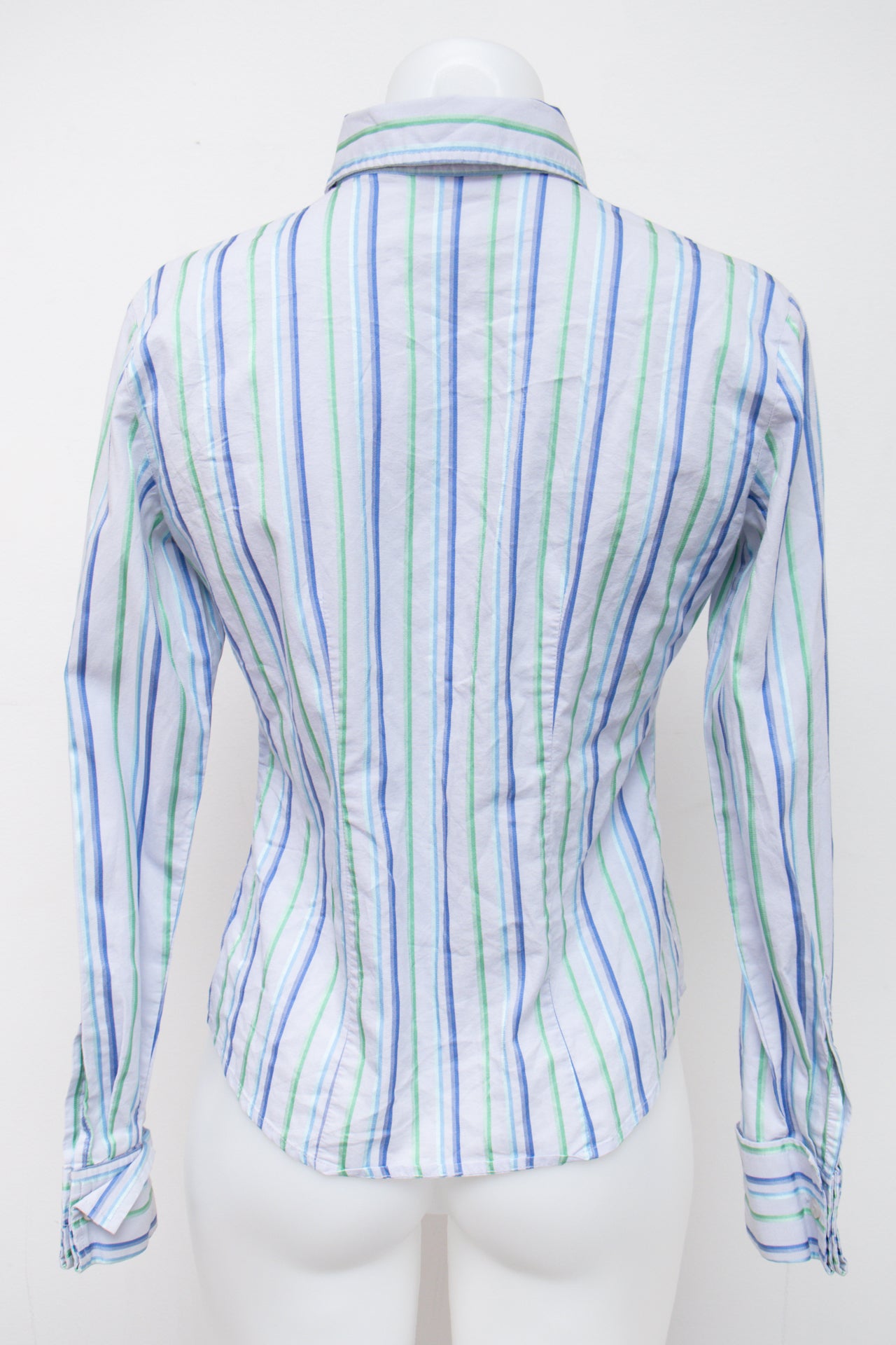 #83 New York & Company T-shirt White | c. 195 | Size 8