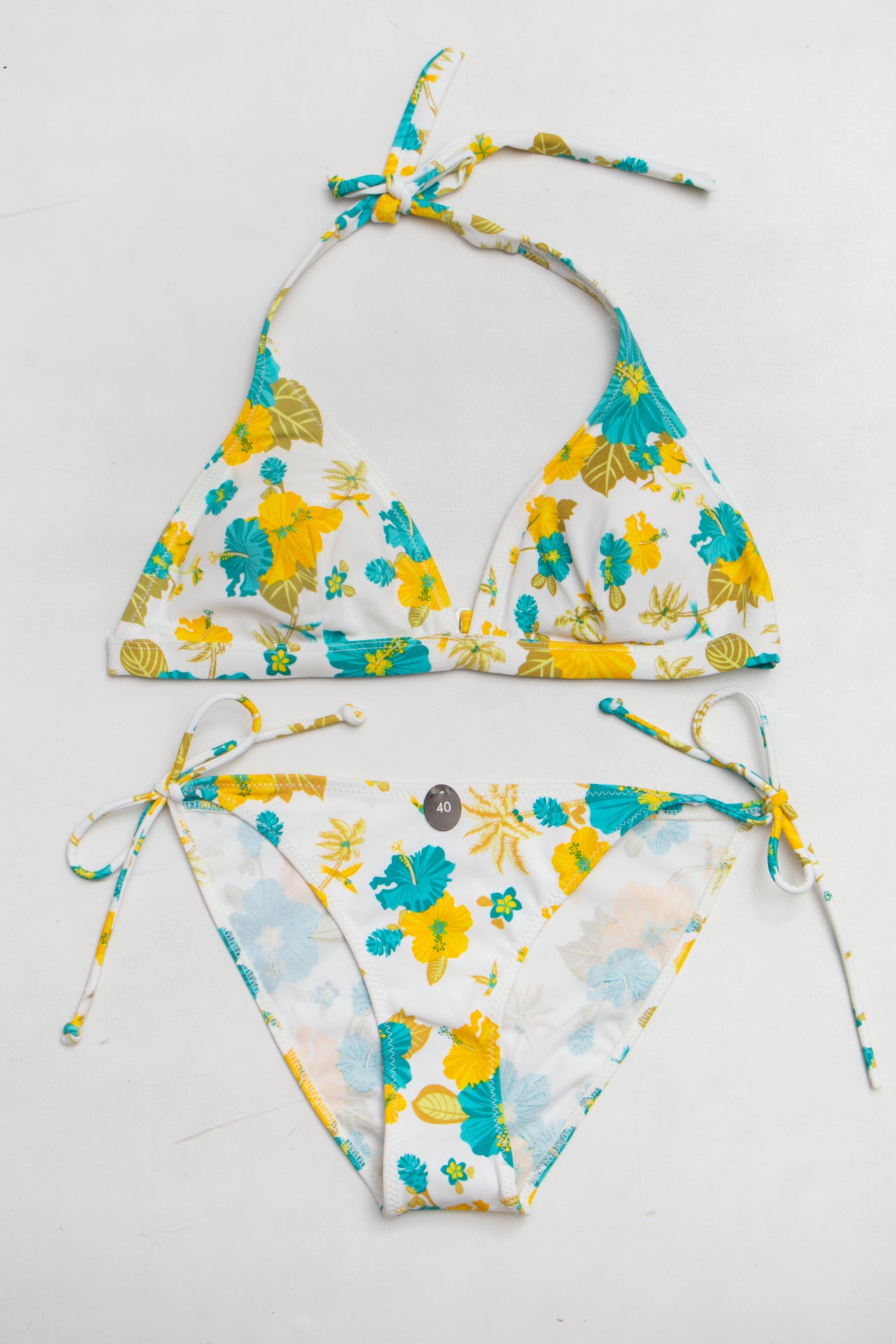#118 Lingerie Bikini White | c. 186 | Size 10