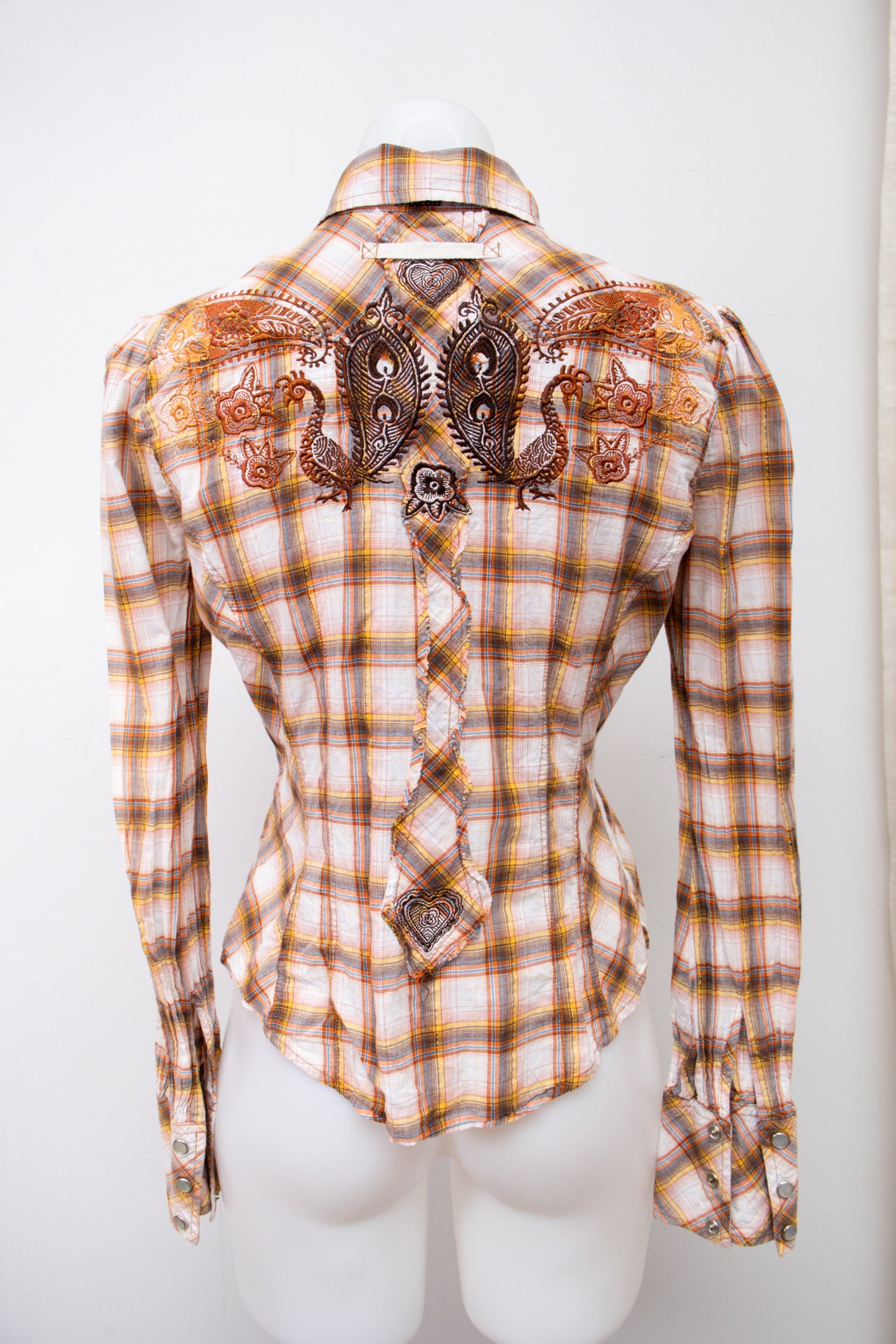#108 T-shirt Orange | c. 198 | Size 8
