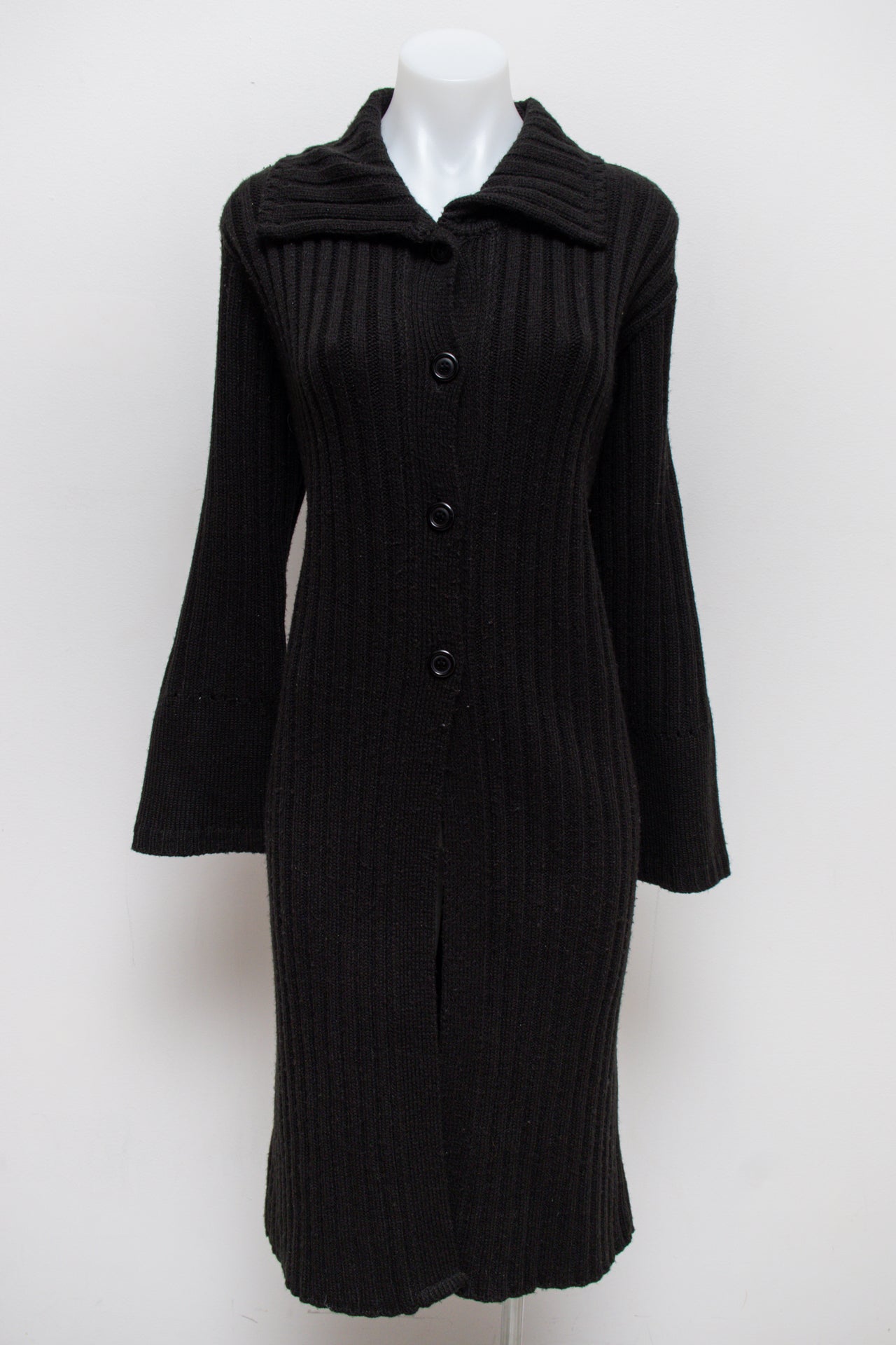 #149 Skirt Black | c. 187 | Size 12