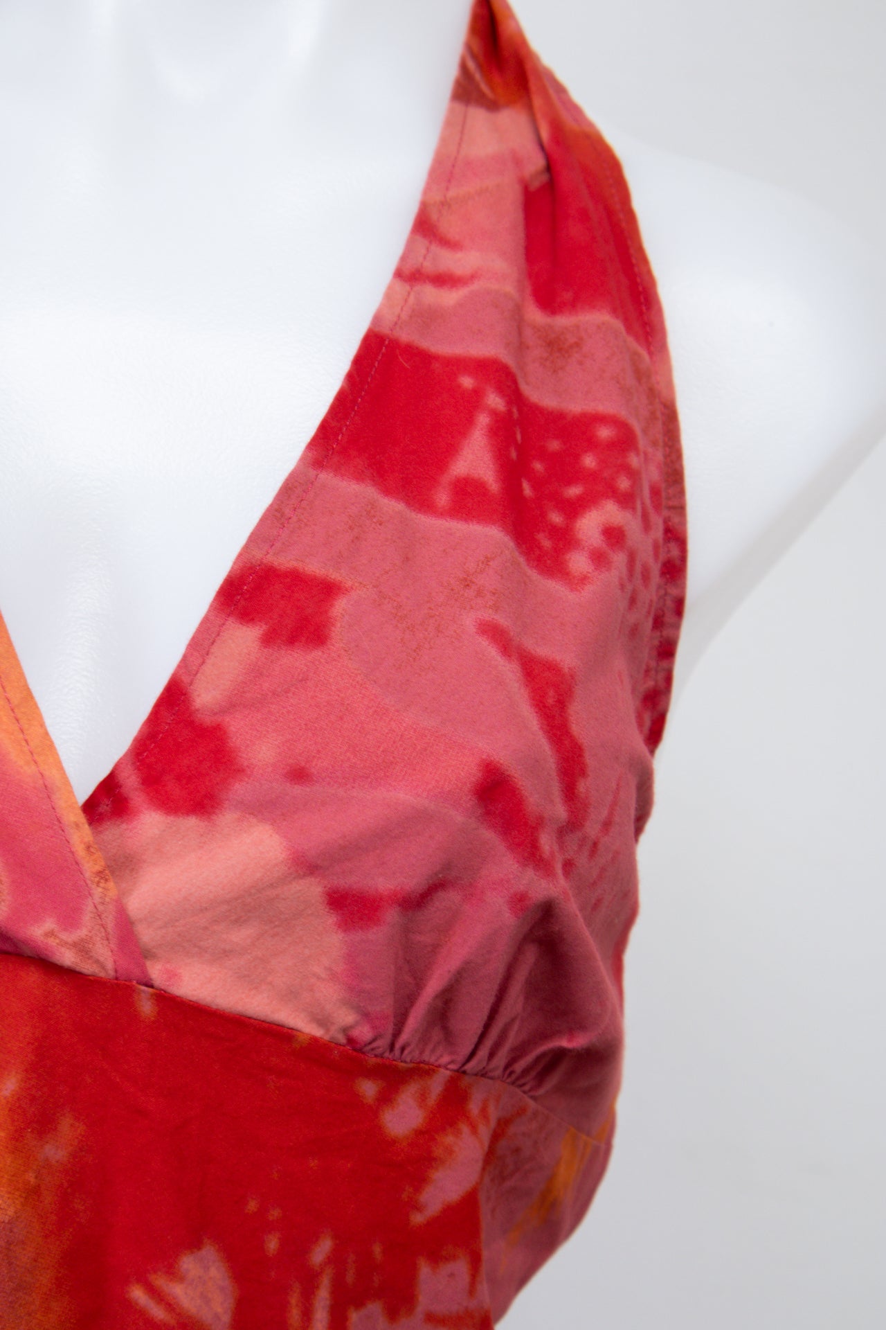 #023 Ici Et Maintenant Halter Top Red | c. 200 | Size 8