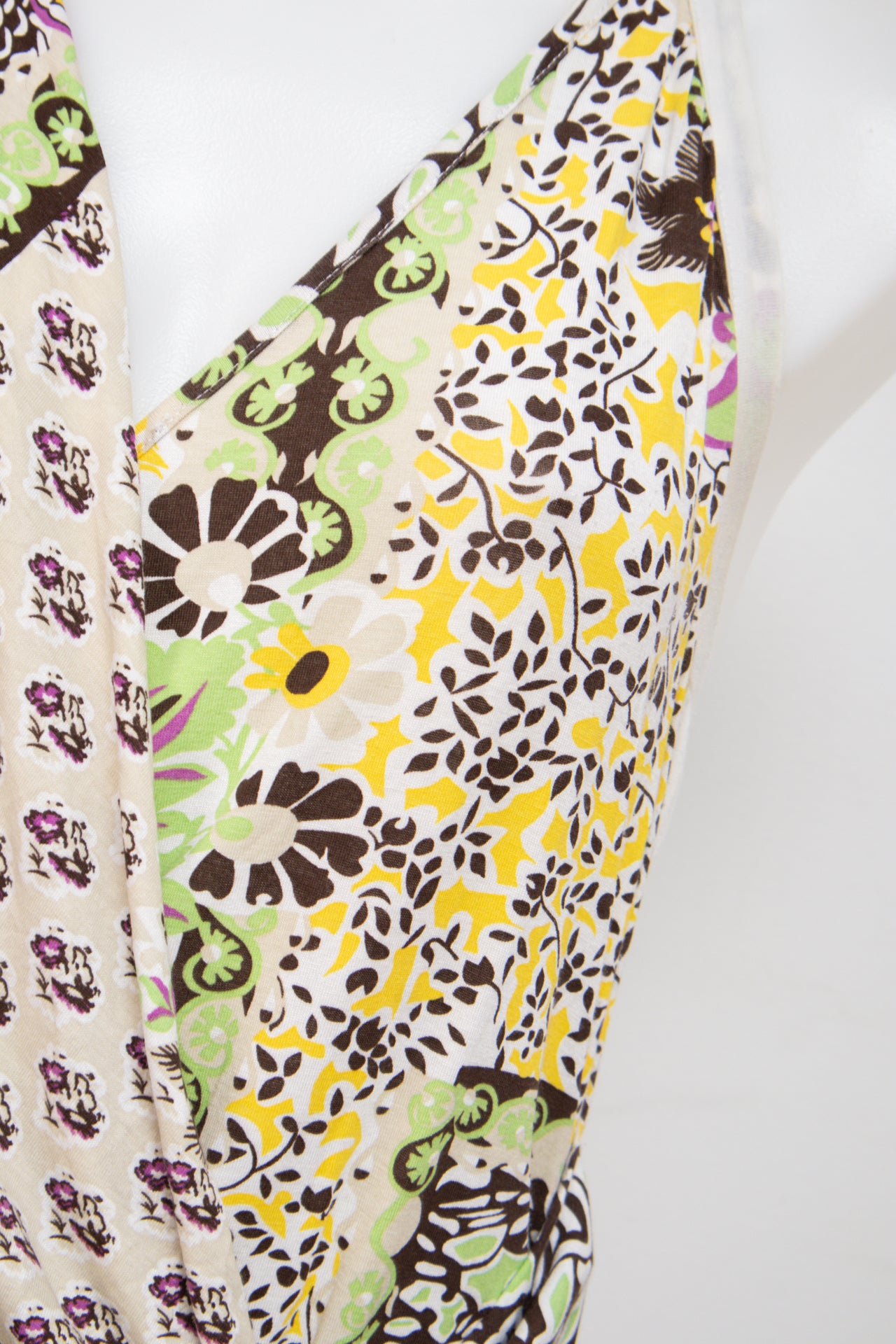 #101 Bambalita Halter Top White | c. 206 | Size 8/10