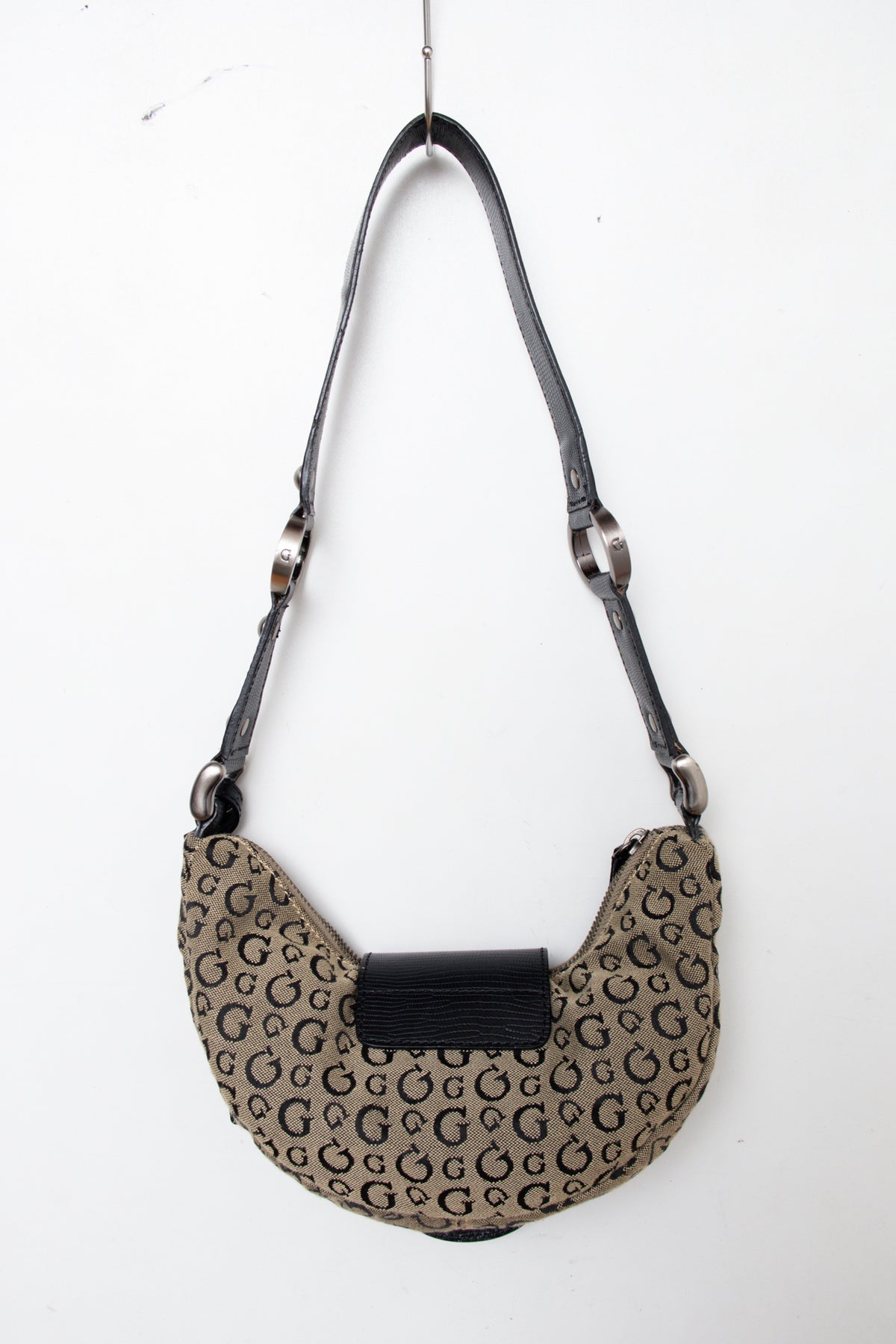 #128 Guess By Marciano Bag Black | c. 209 | Size