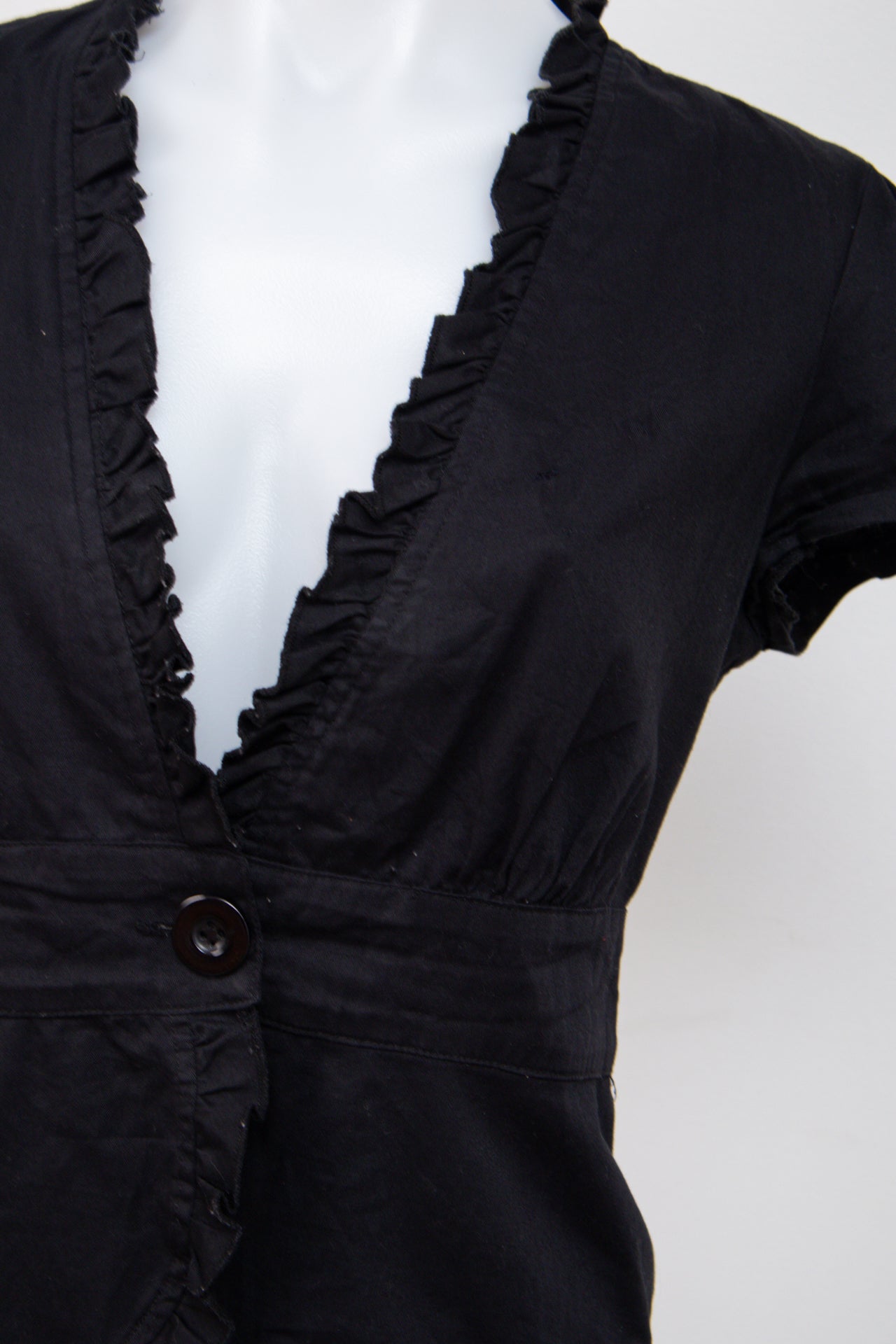#105 Poetry Camisole Top Black | c. 200 | Size 10/12
