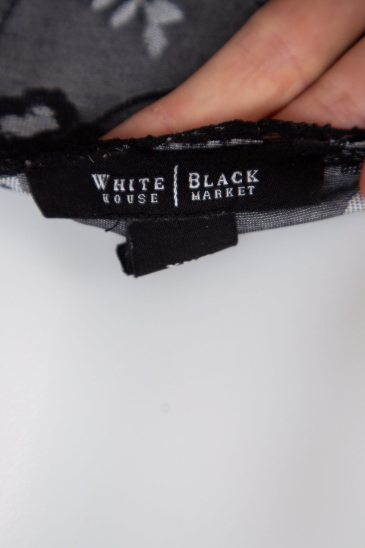 #023 White House Black Market Camisole Top Gray | c. | Size 6/8
