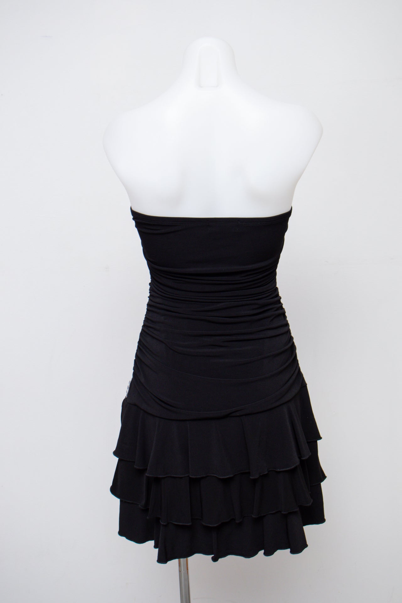#092 Trixxi Short Sleeve Black | c. 210 | Size 8