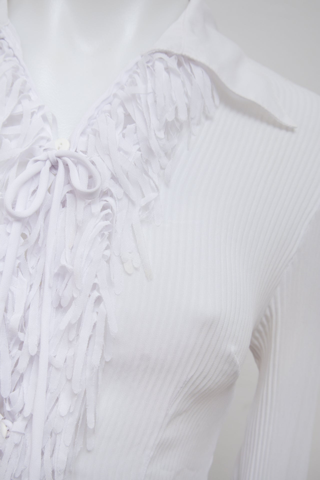 # Black Heart Cami Top White | c. 194 | Size 8
