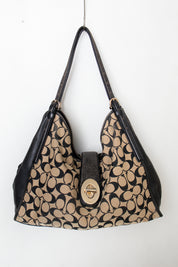 #196 Coach Bag Black | c. 210 | Size