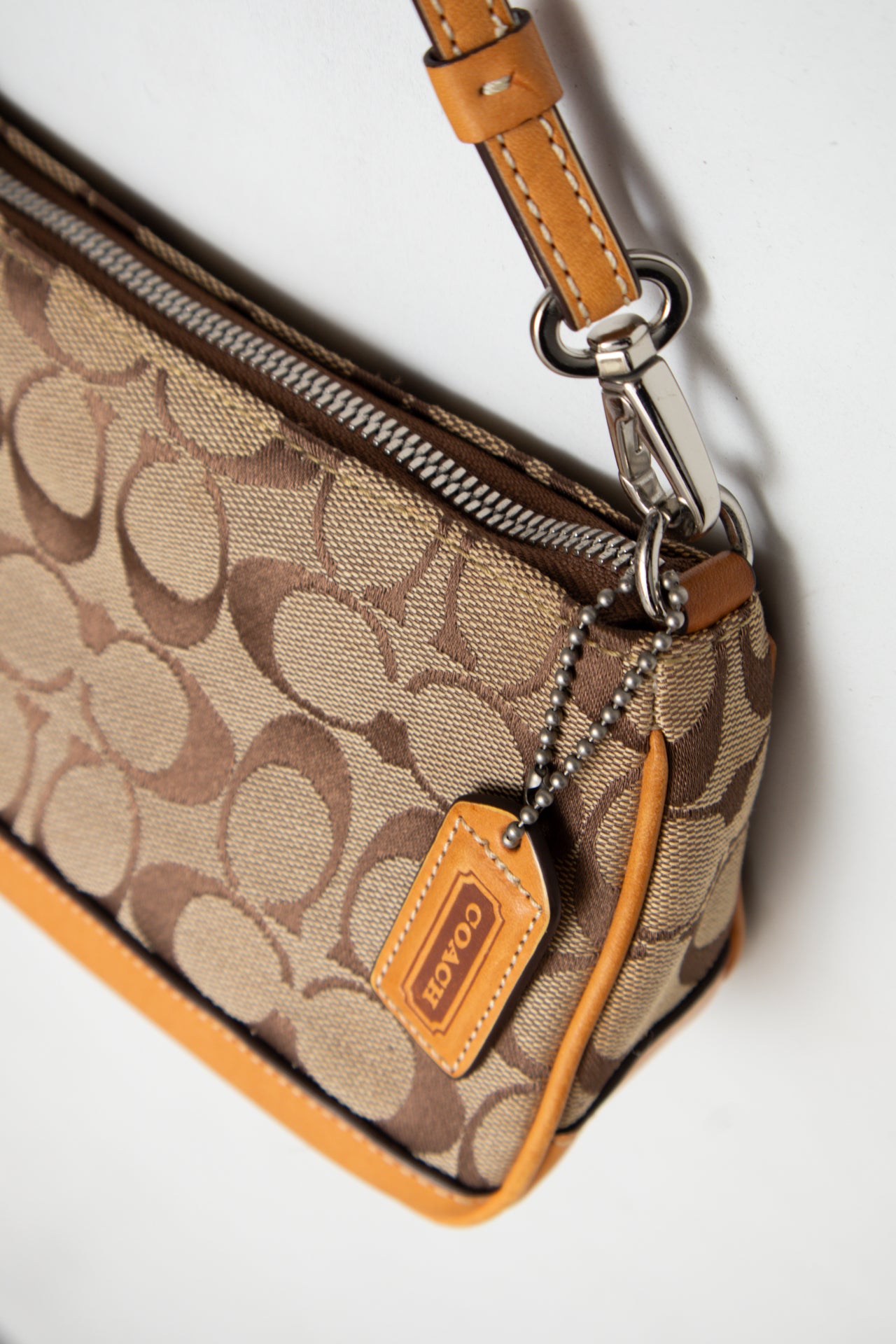 #164 Coach Shoulder Bag Brown | c. 187 | Size