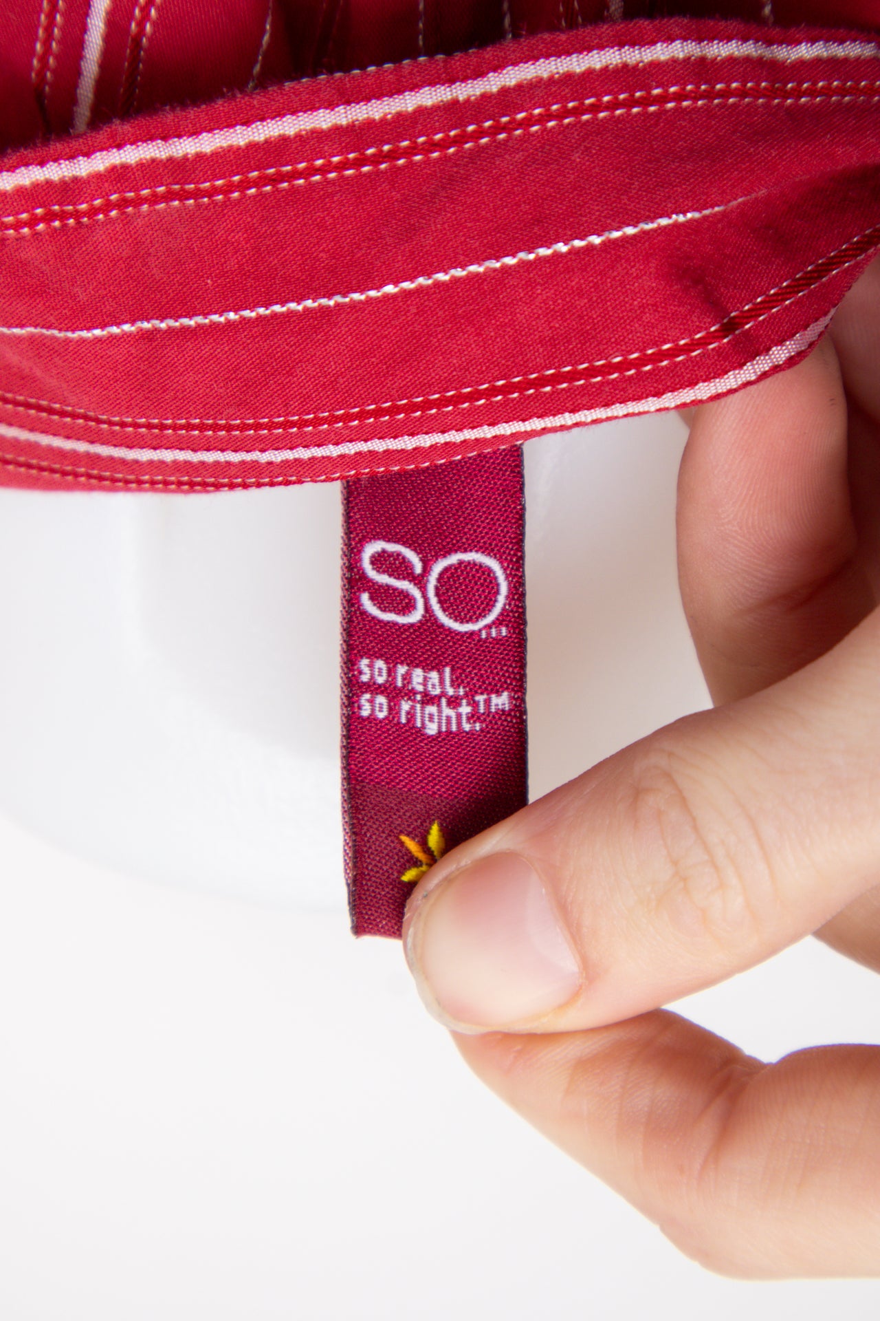 #79 So Real, So Right Top Red | c. 195 | Size 8
