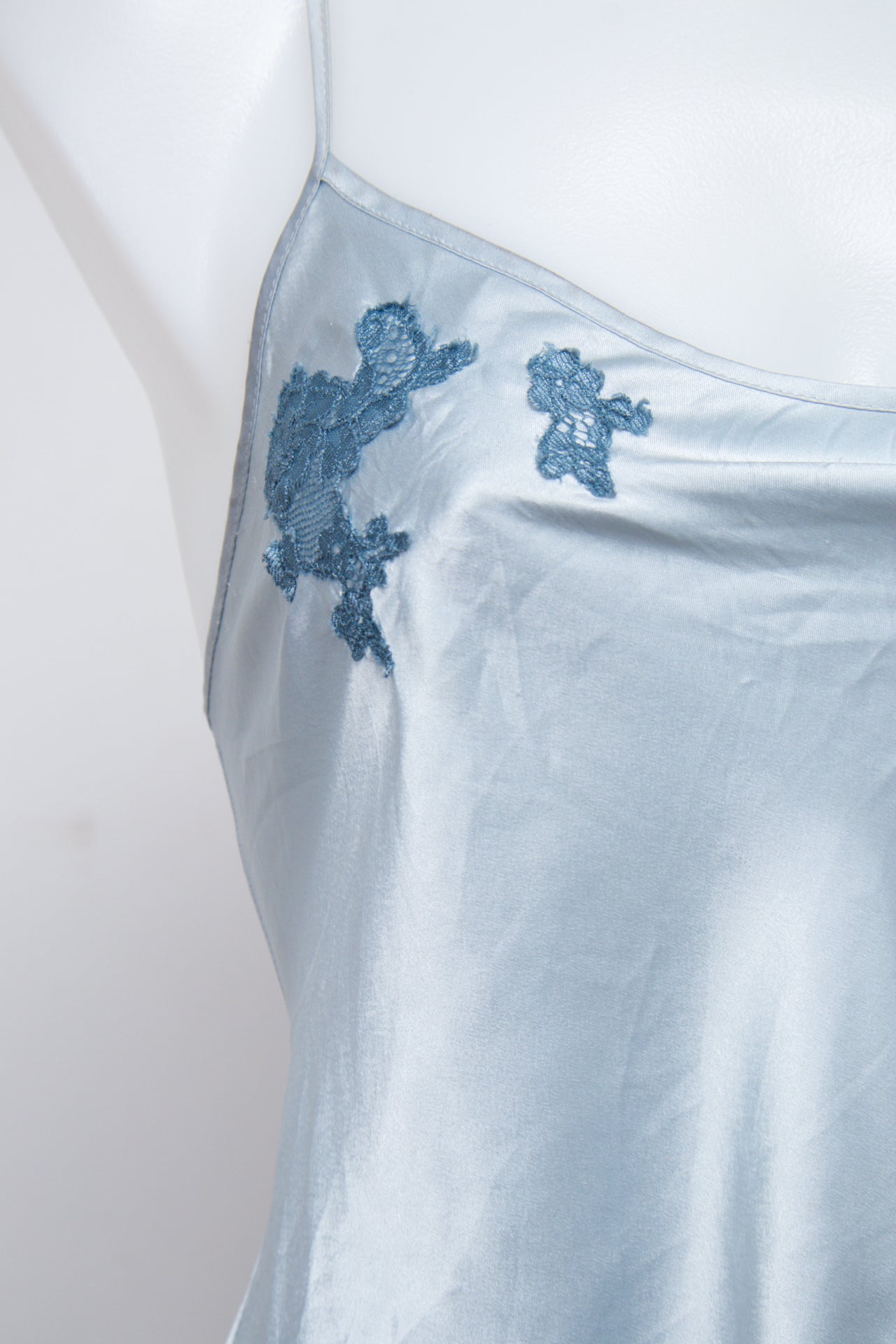 #090 Victoria's Secret Cami Blue | c. 210 | Size 10