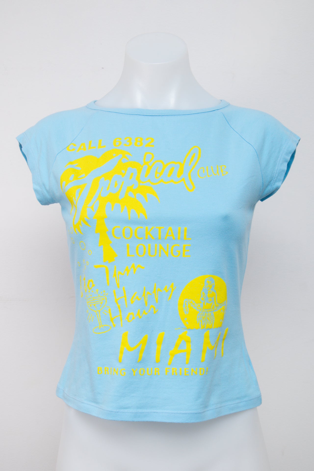 #049 United Colors Of Benetton T-shirt Blue | c. 201 | Size 8