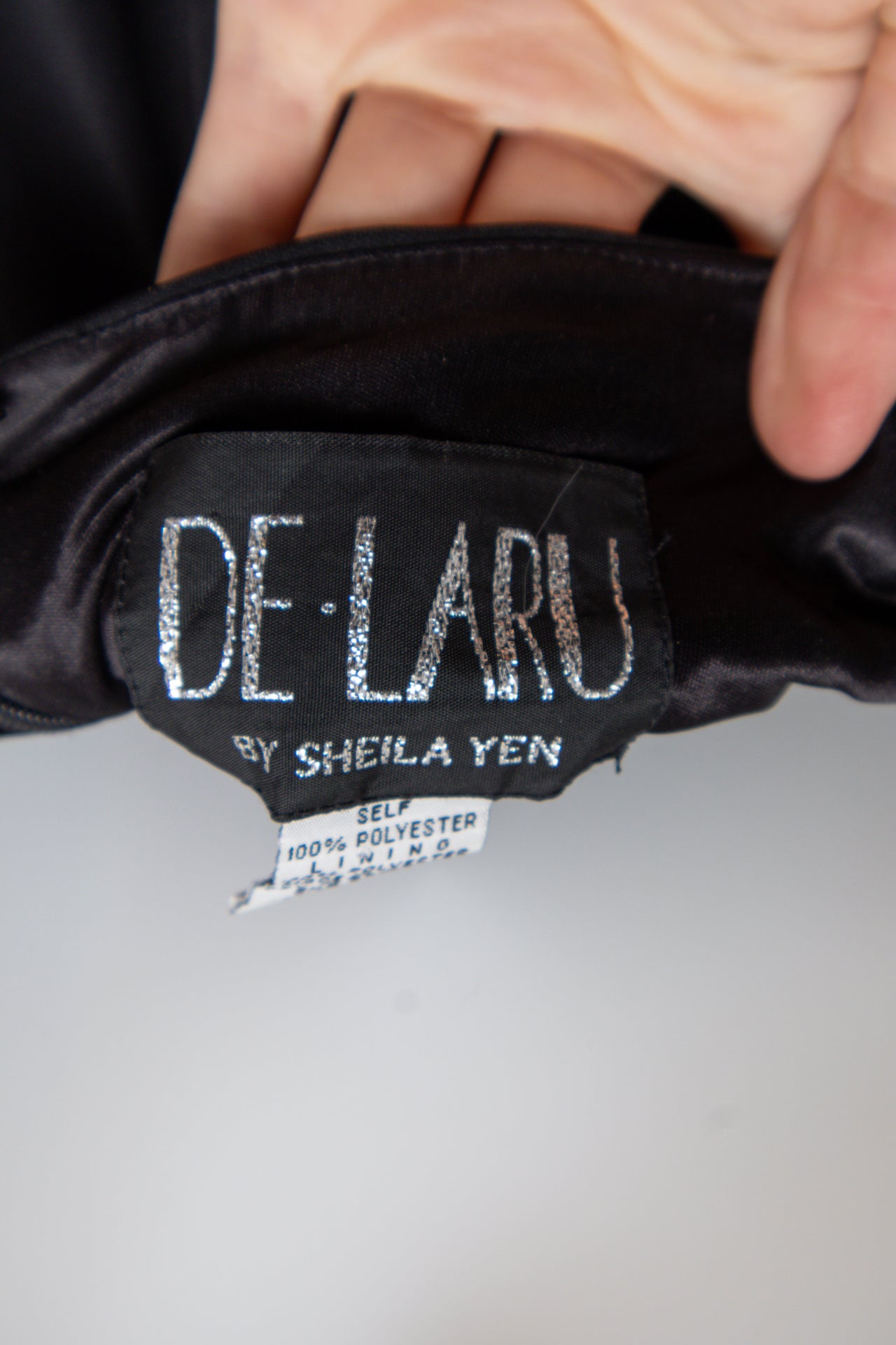 #194 De-laru By Sheila Yen Dress Black | c. 189 | Size 10/12