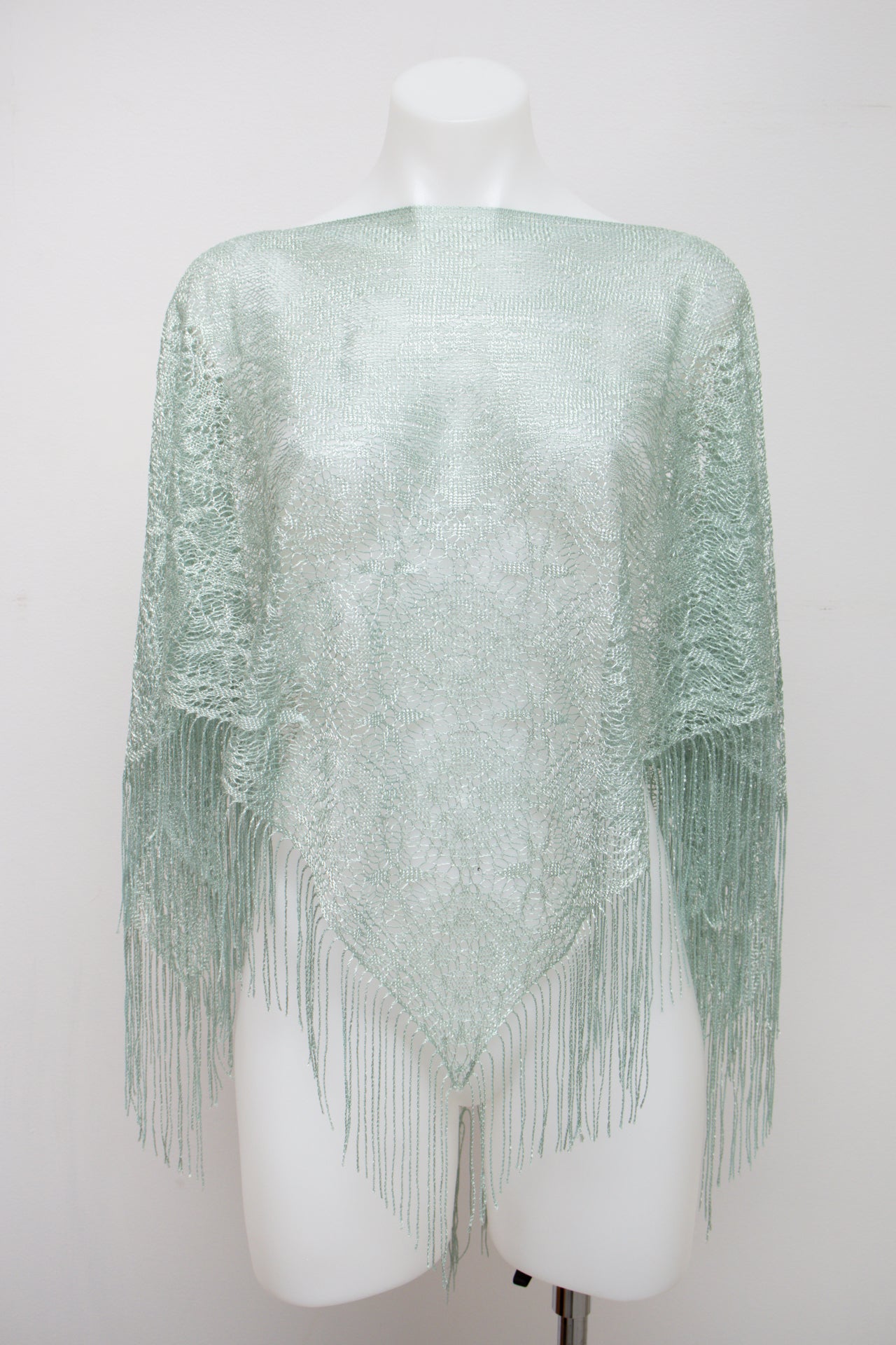 #114 Camisole Top Green | c. 194 | Size 8/10/12