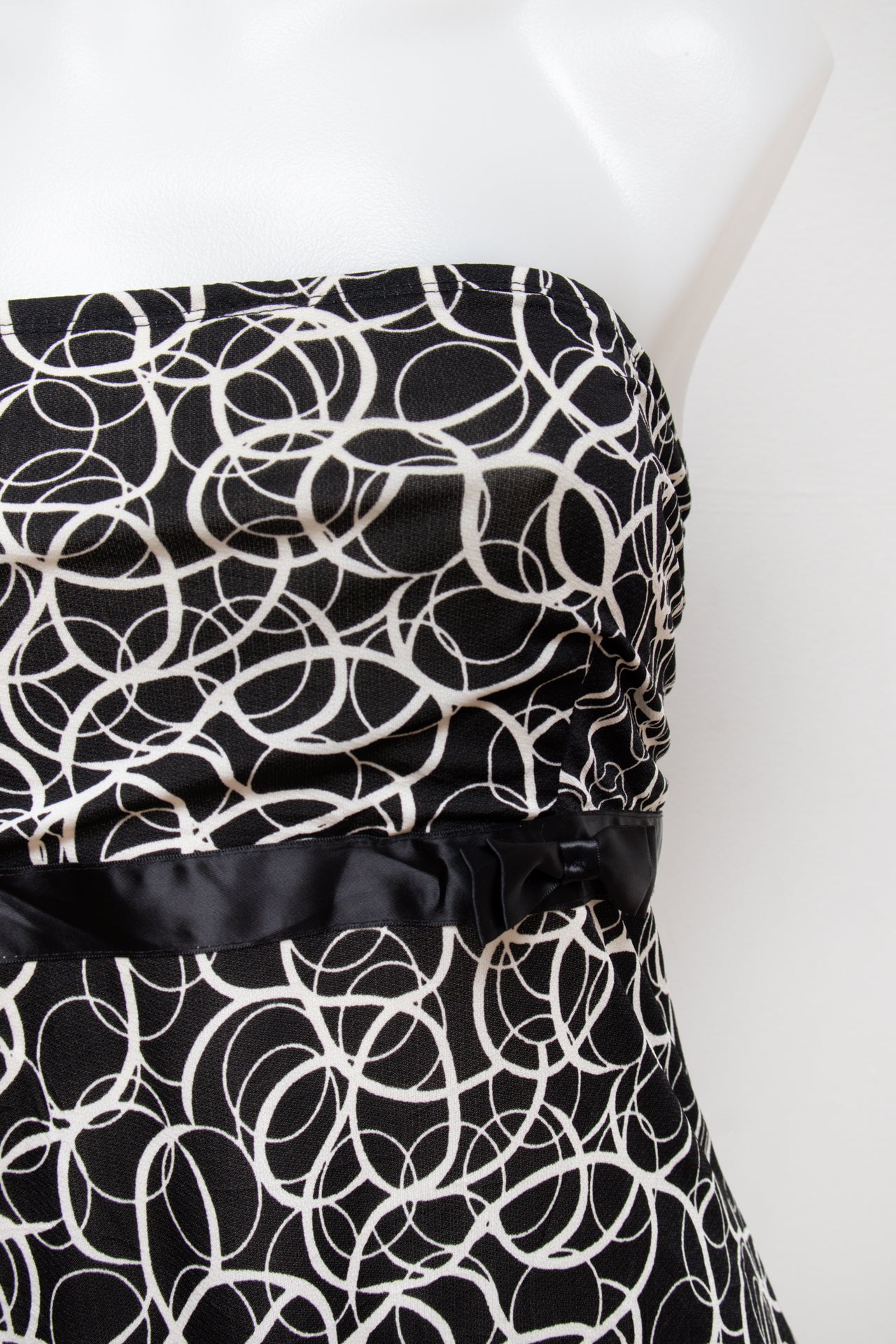 #75 Vol.1 Camisole Top Black | c. 187 | Size 12/14