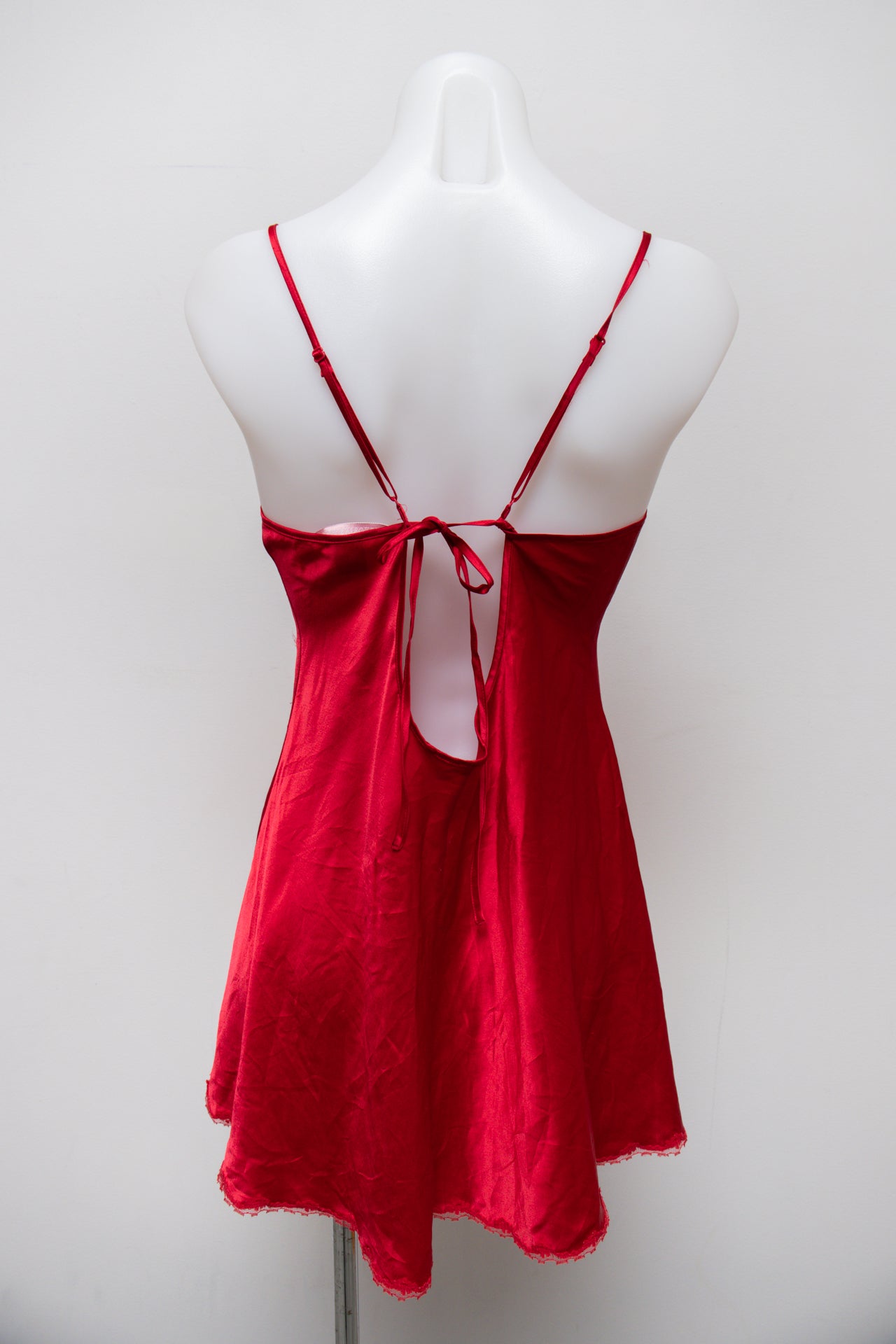 #157 Victoria's Secret Camisole Red | c. 191 | Size 12
