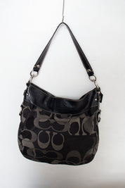 #199 Coach Bag Black | c. 211 | Size