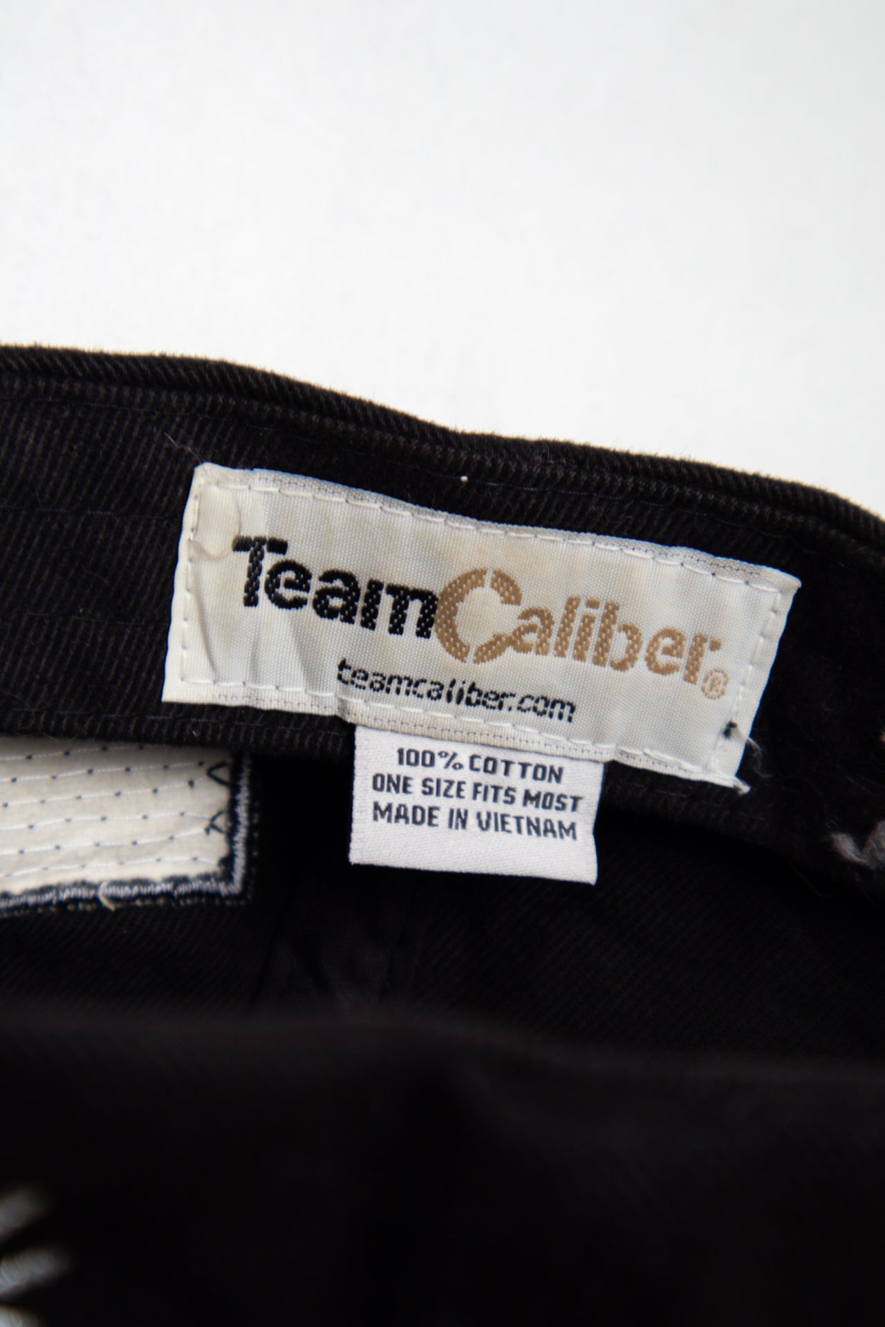 #186 Team Caliber Shoulder Bag Black | c. 198 | Size