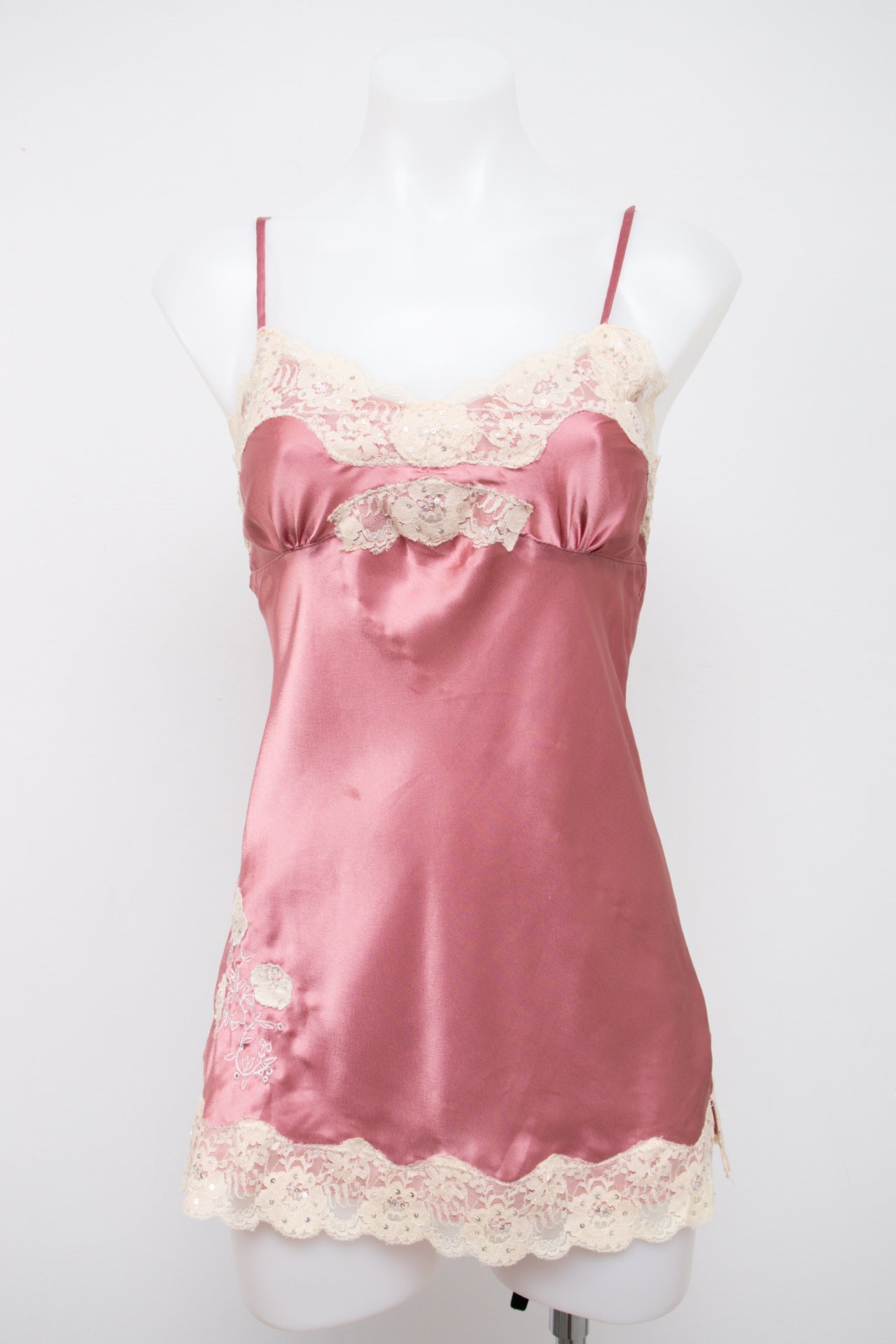 #012 Camisole Top Pink | c. 200 | Size 8
