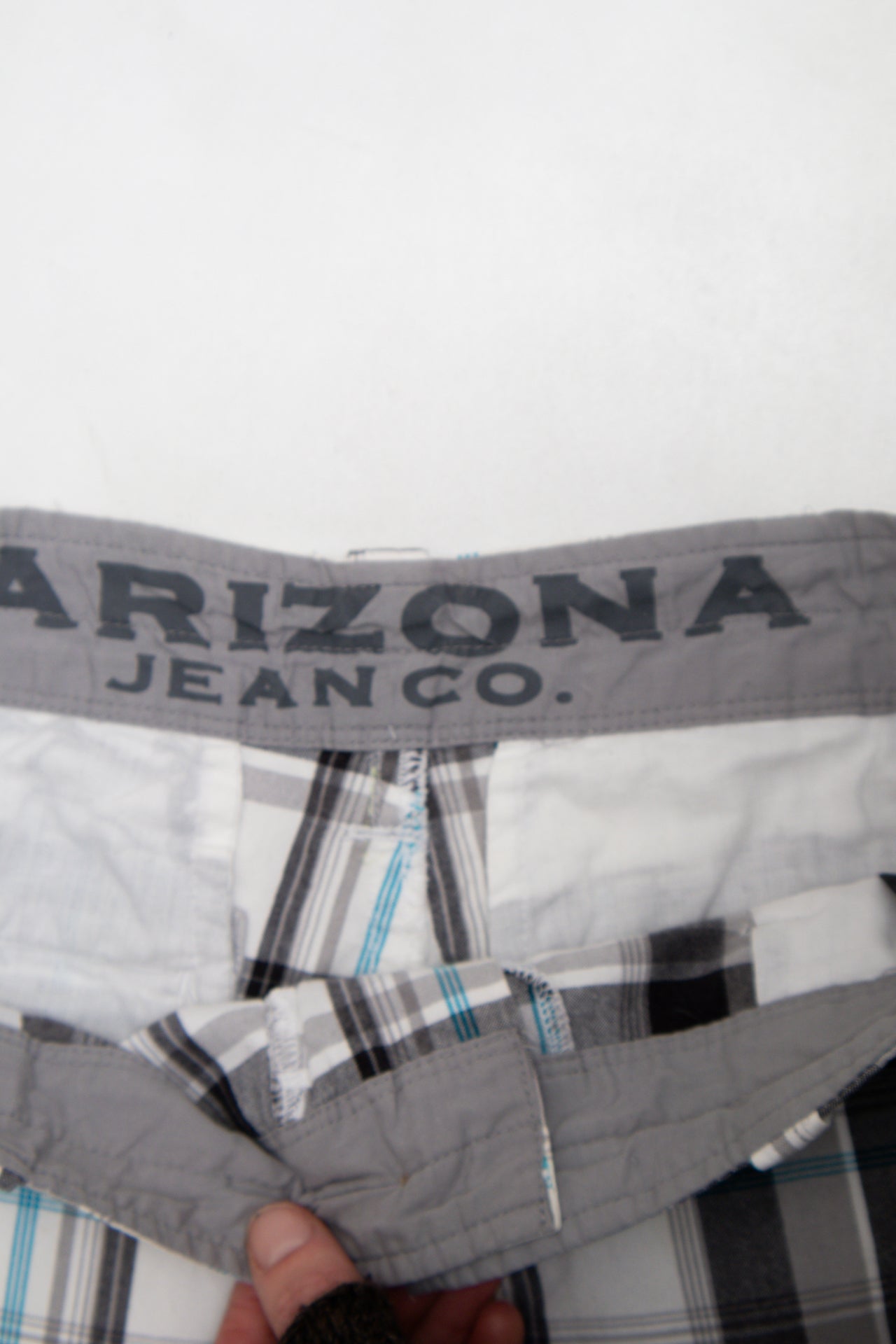 #139 Arizona Jean Co. Shorts White | c. 203 | Size 12