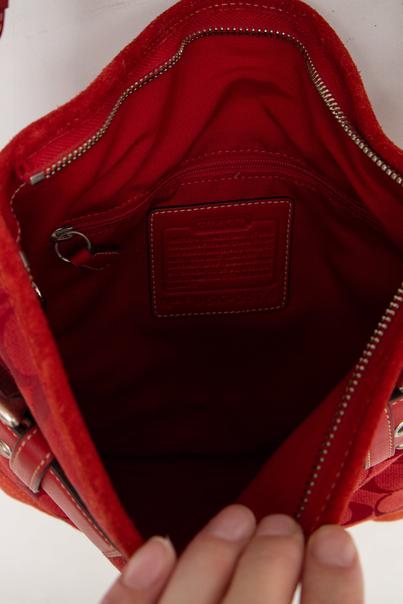 #141 Coach Shoulder Bag Red | c. 184 | Size