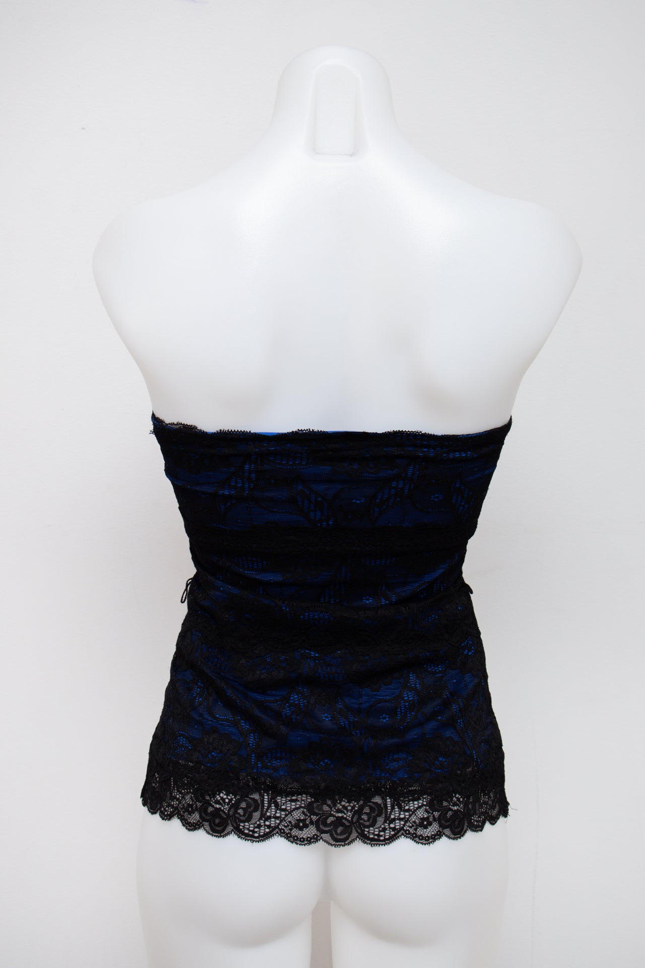 #04 Le Chateau Cami Top Blue | c. 197 | Size 6