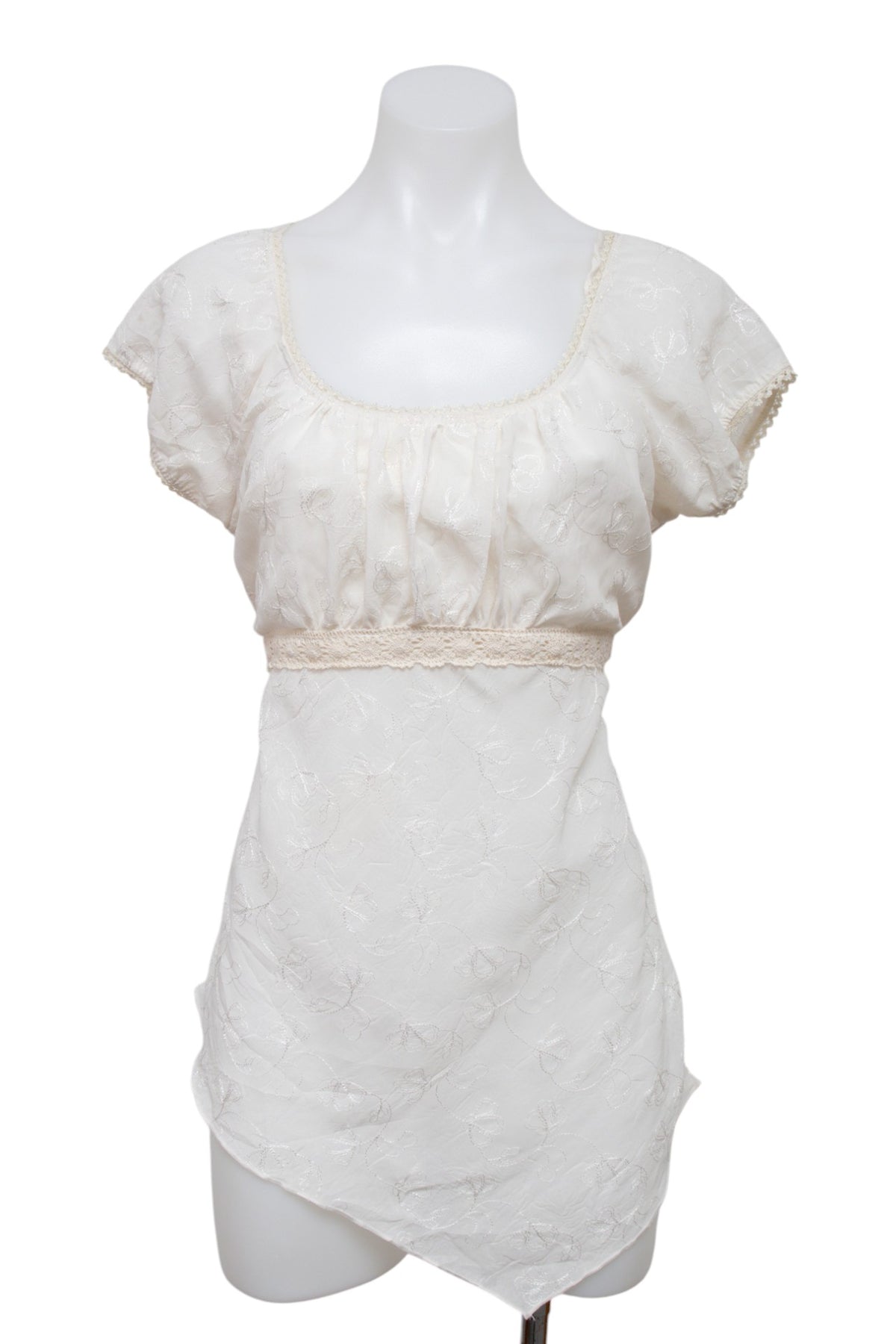 #020 Suzy Shier Short Sleeve White | c. 209 | Size 10