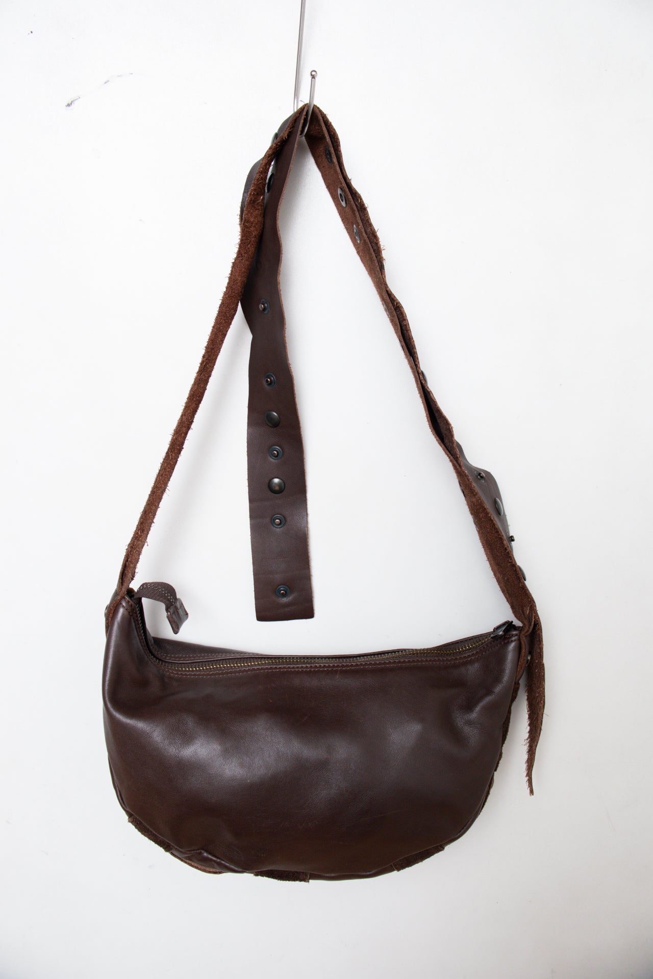 #130 D&g Bag Brown | c. 209 | Size
